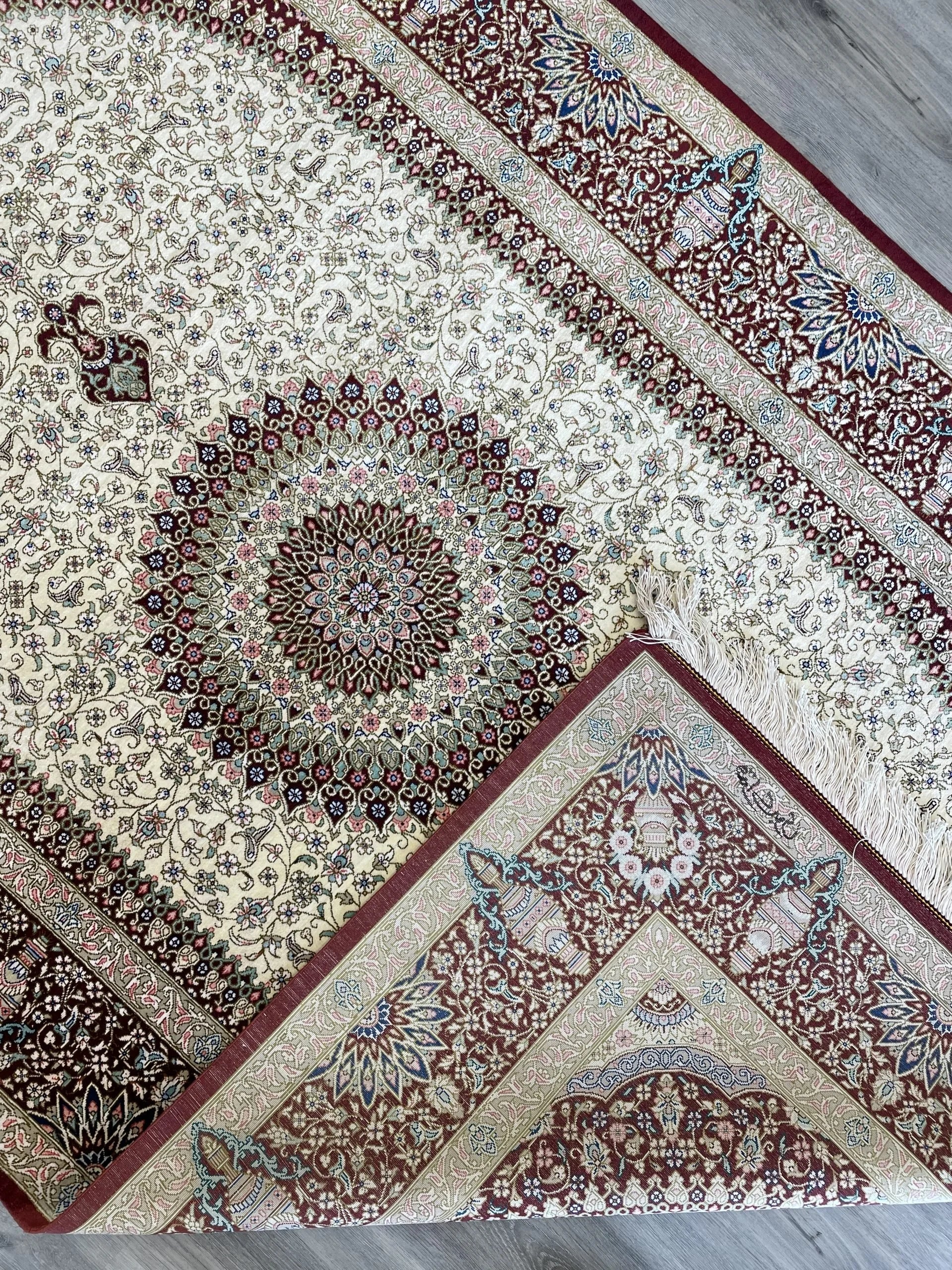 Qum 100% Silk Rug (4'2" x 6'9")