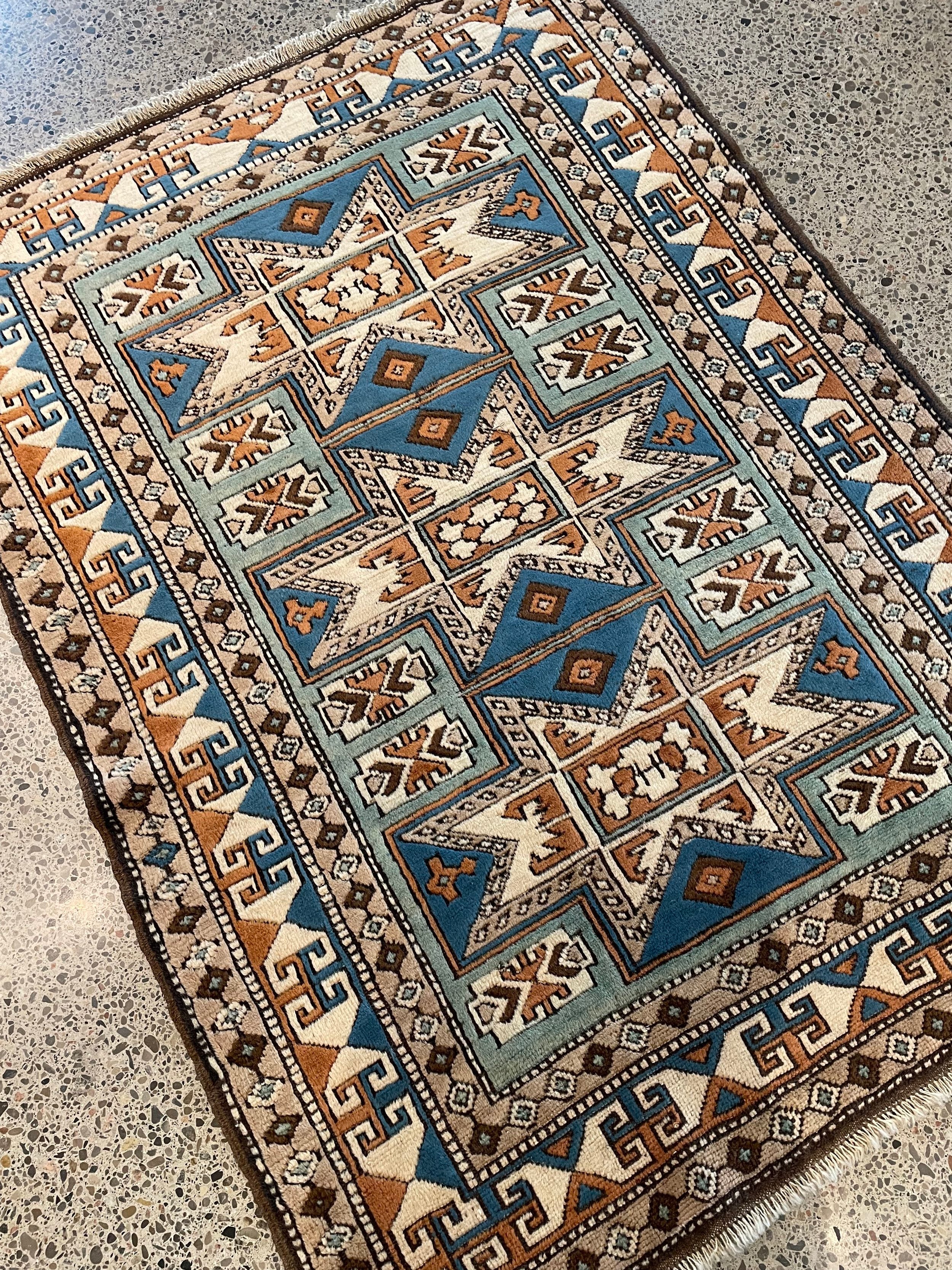 Turkish Vintage Wool Rug (4'3" x 5'10")