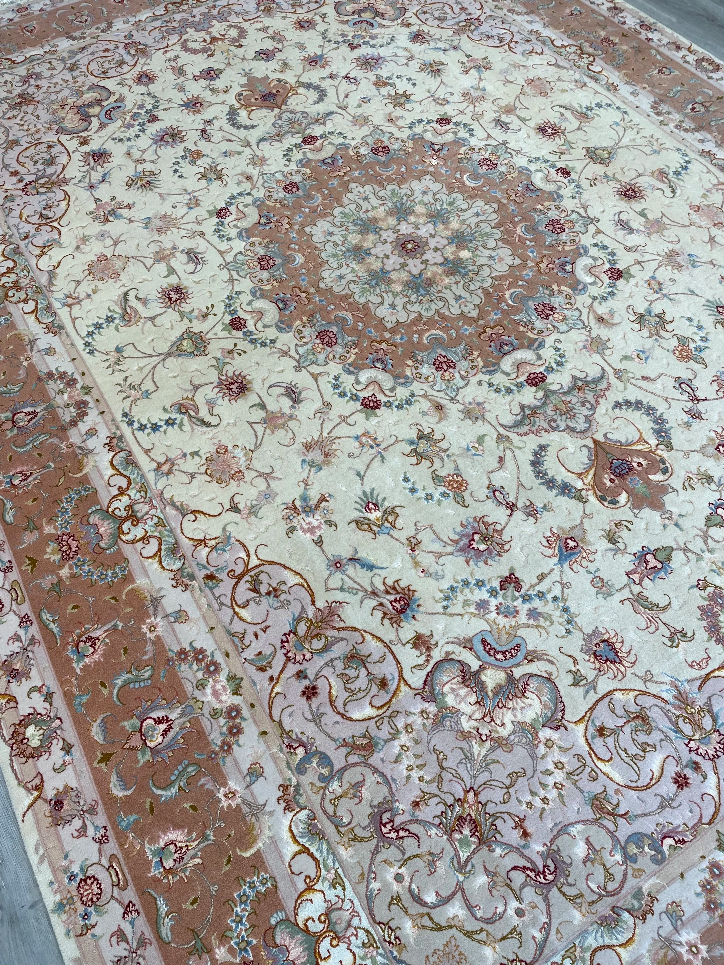 Tabriz Wool & Silk Rug (8'1" x 11'5")