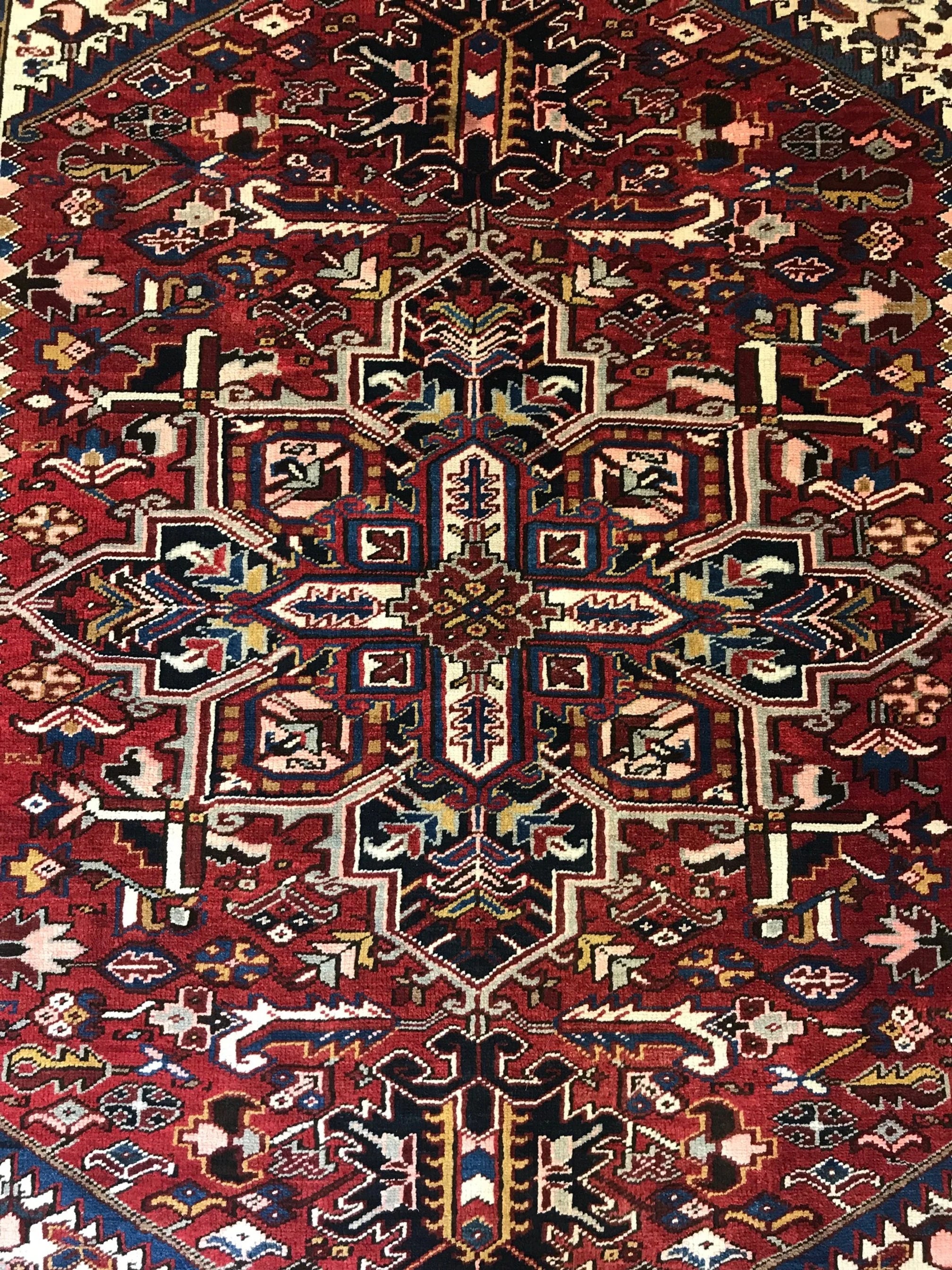 Wool Heriz Rug (6'7" x 9'10")
