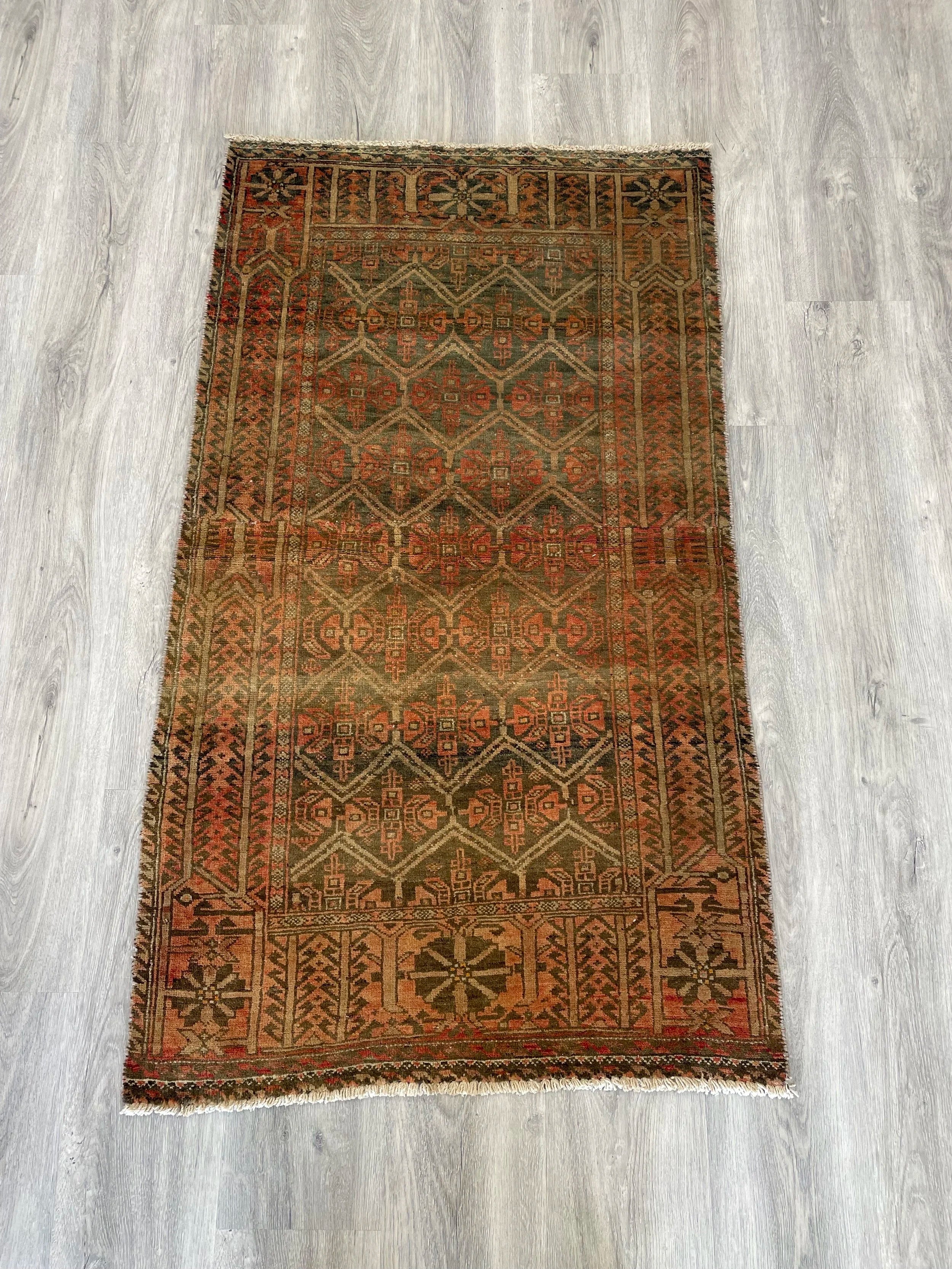 Baluchi Vintage Wool Rug (2'5" x 4'3")