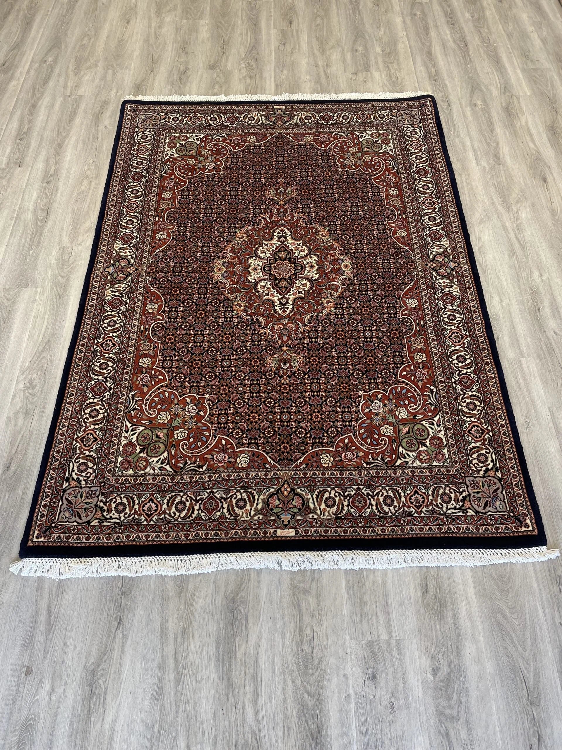 Bijar Wool & Silk Rug (5'0" x 7'1")