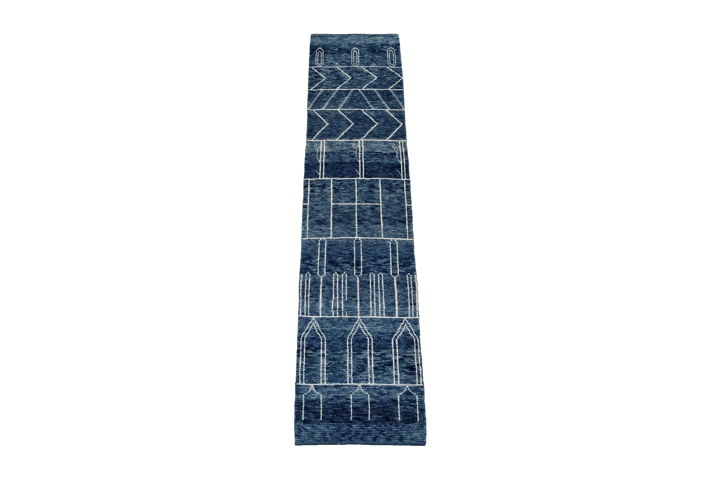 Moroccan-Style Contemporary Wool Rug Runner (2'8" x 12'3")