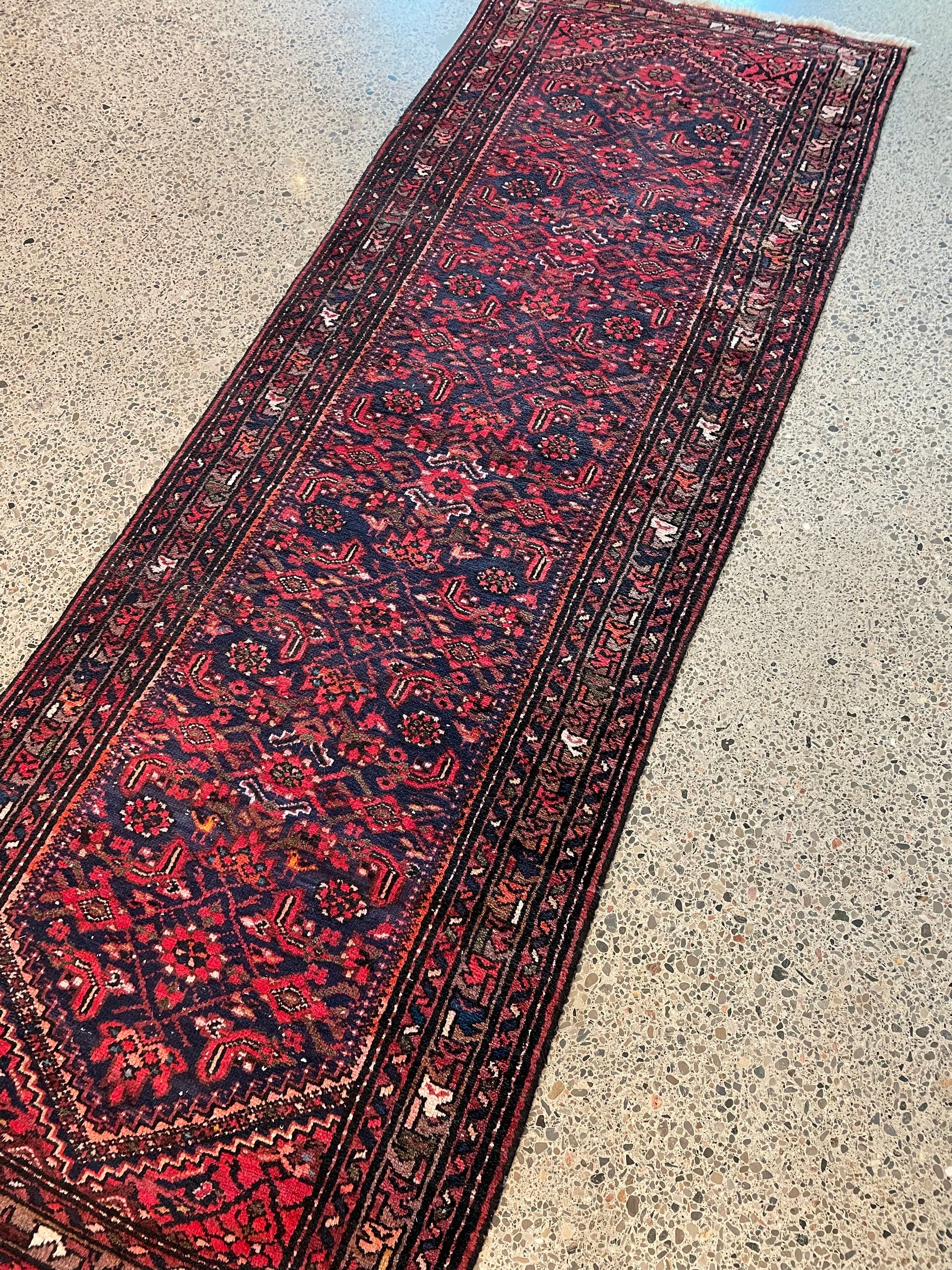 Hamedan Vintage Wool Rug Runner (3'5" x 9'8")