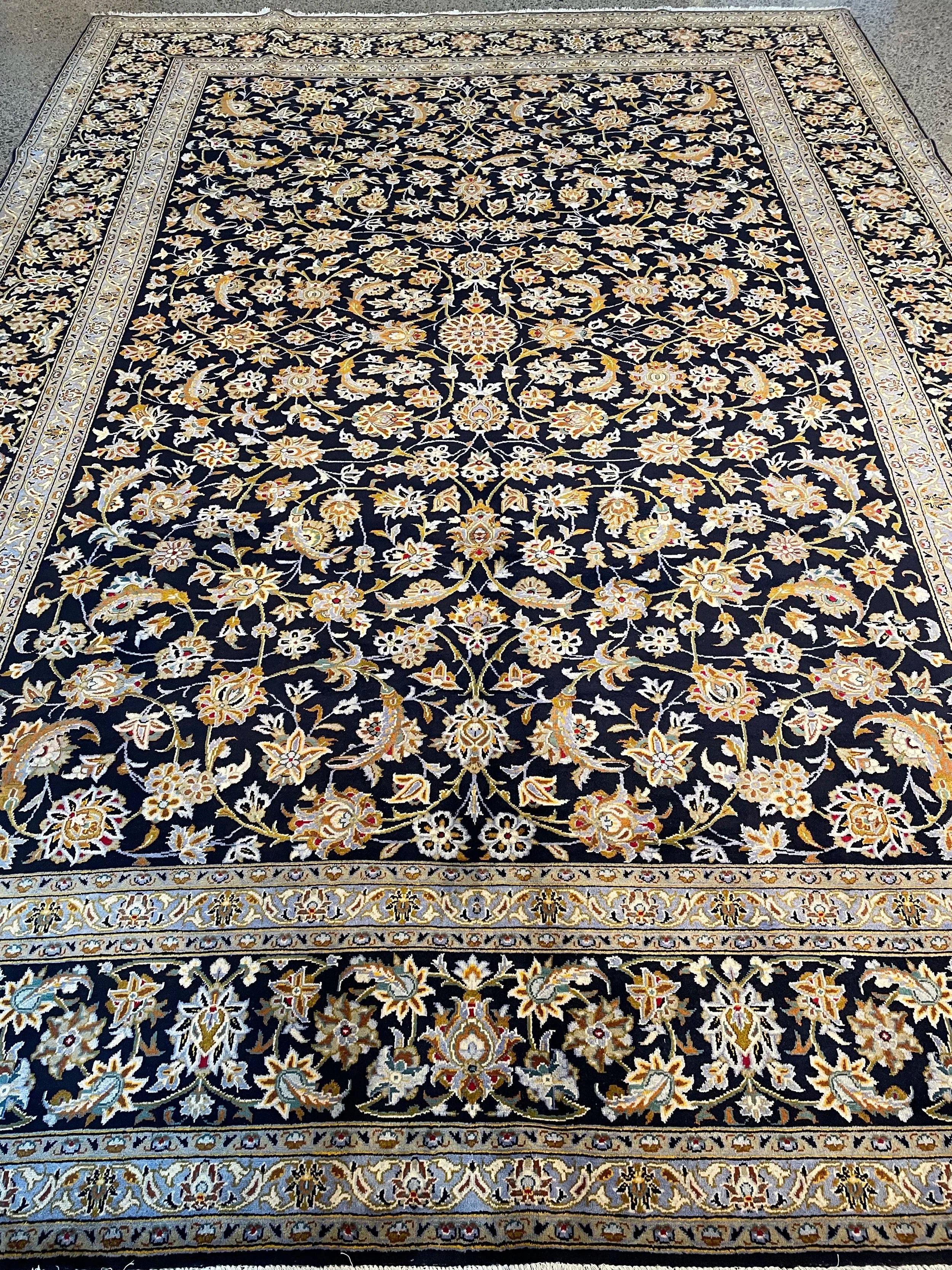 Kashan Wool Rug (10x14)