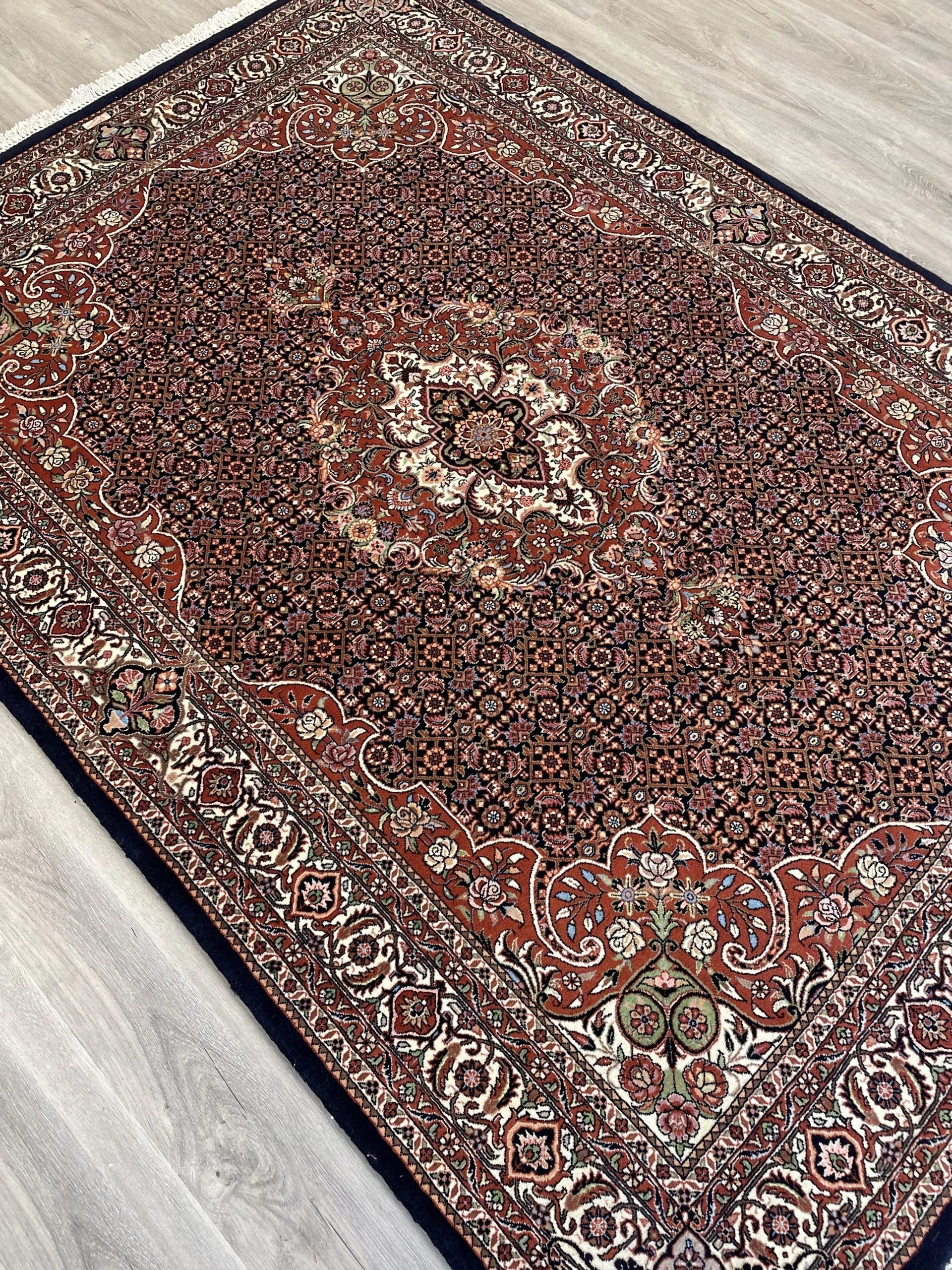 Bijar Wool & Silk Rug (5'0" x 7'1")
