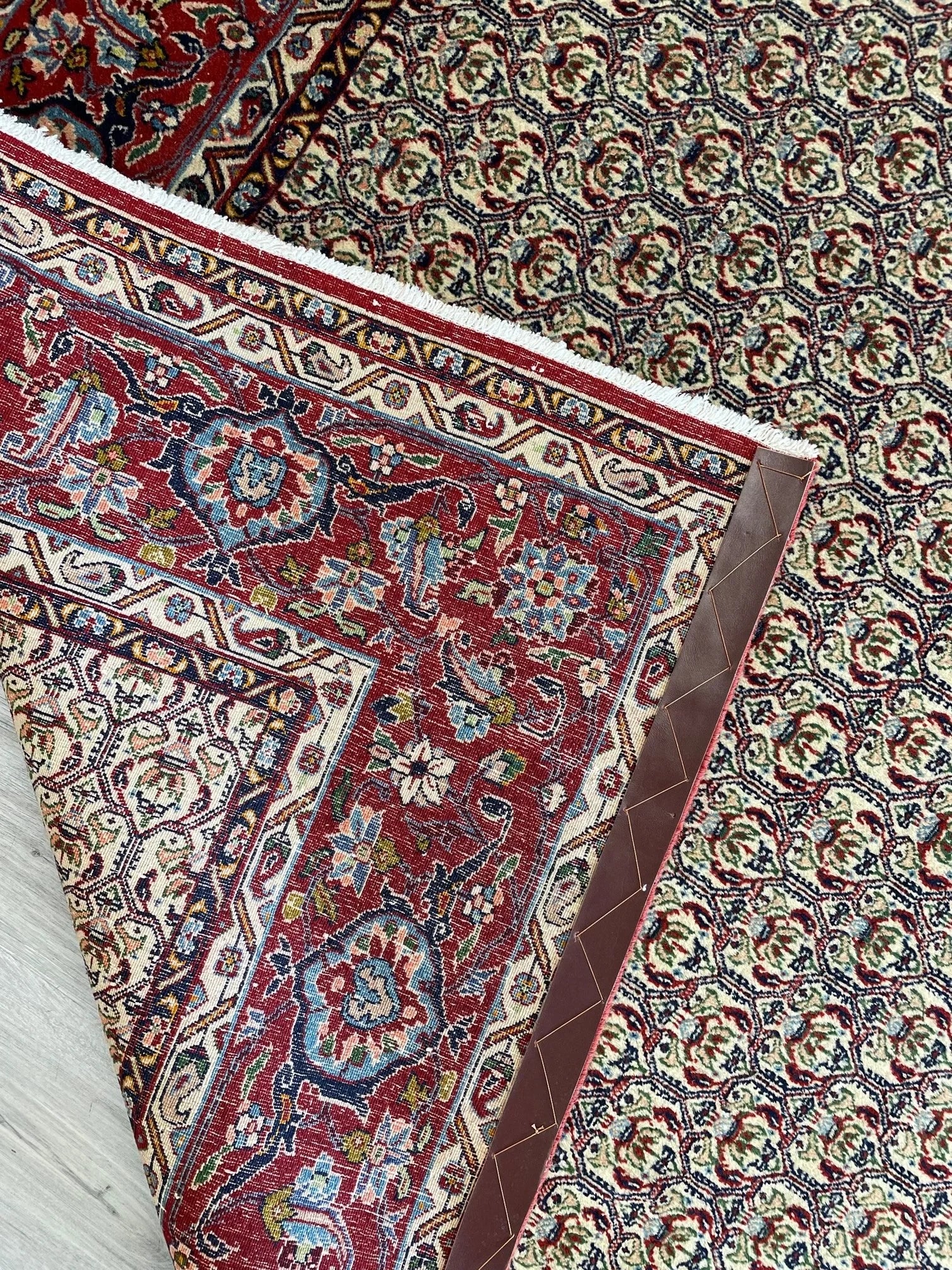Isfahan Semi-Antique Wool Rug (4'8" x 7'3")