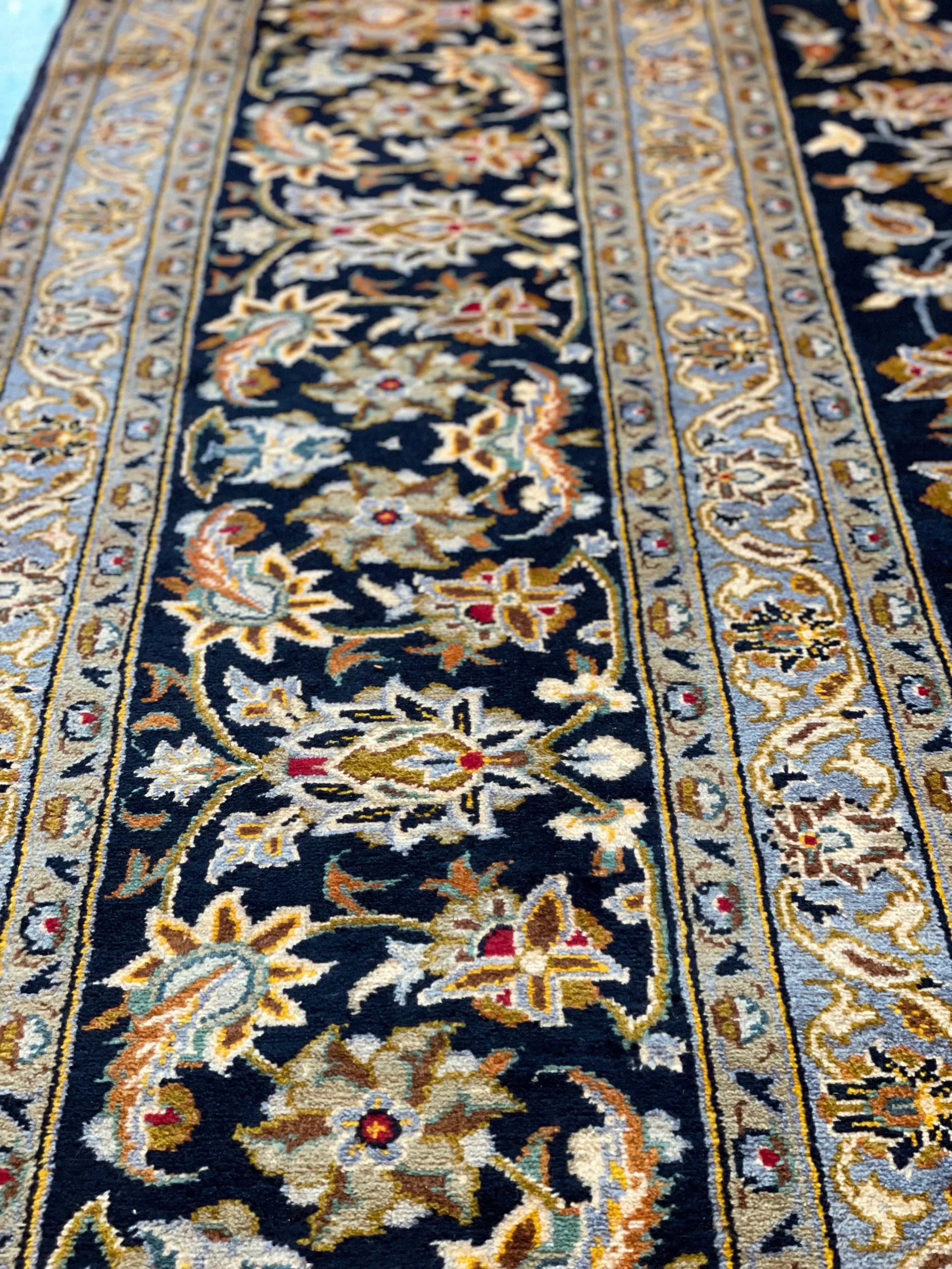 Kashan Wool Rug (10x14)