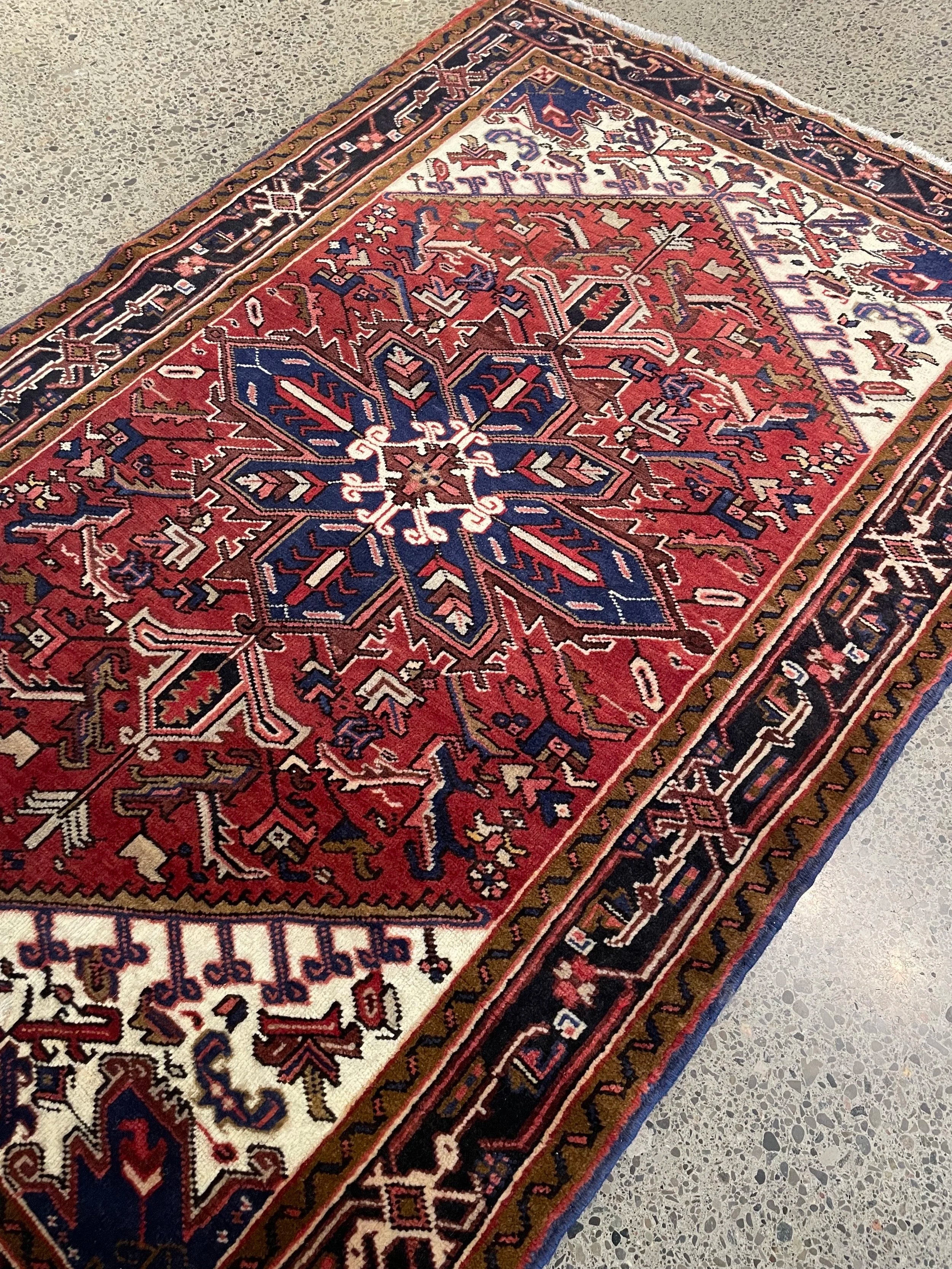 Wool Heriz Rug (4'6" x 6'8")