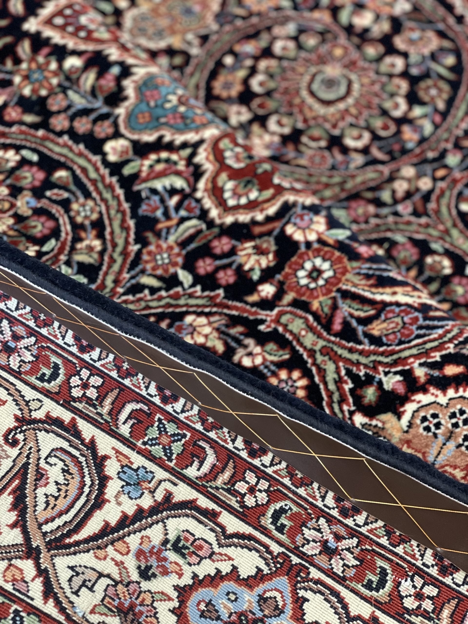 Bijar Wool & Silk Rug (5'2" x 7'1")