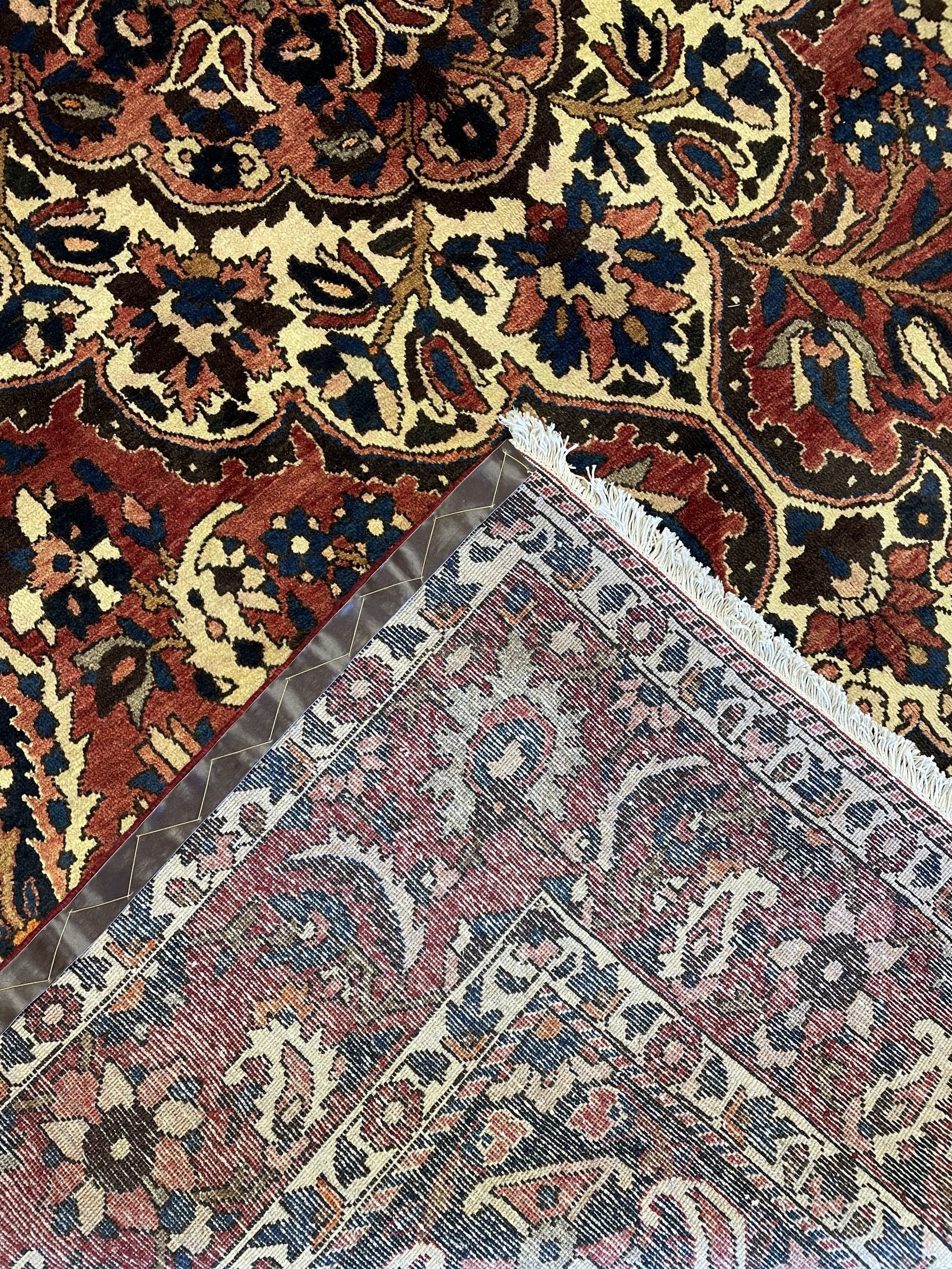 Bakhtiari Rustic Wool Rug (7'0" x 10'3")