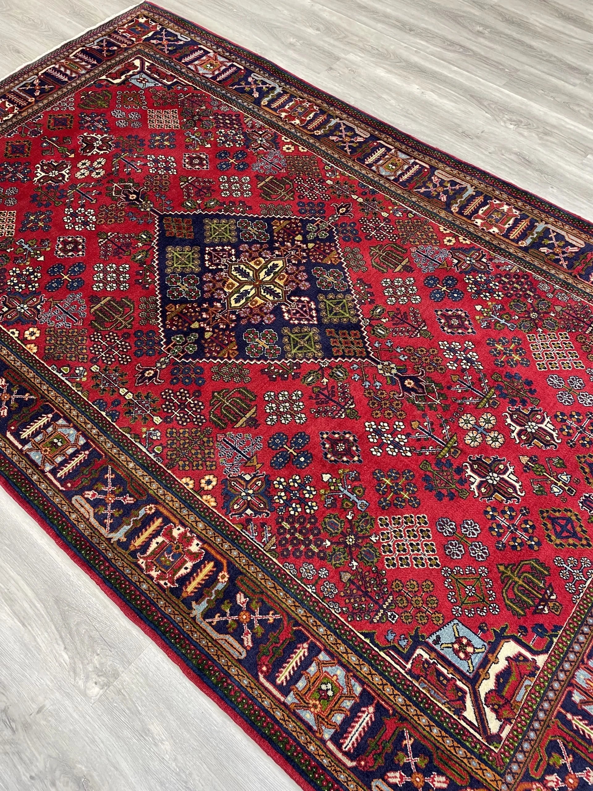 Meymeh Tribal Wool Rug (5'3" x 8'5")