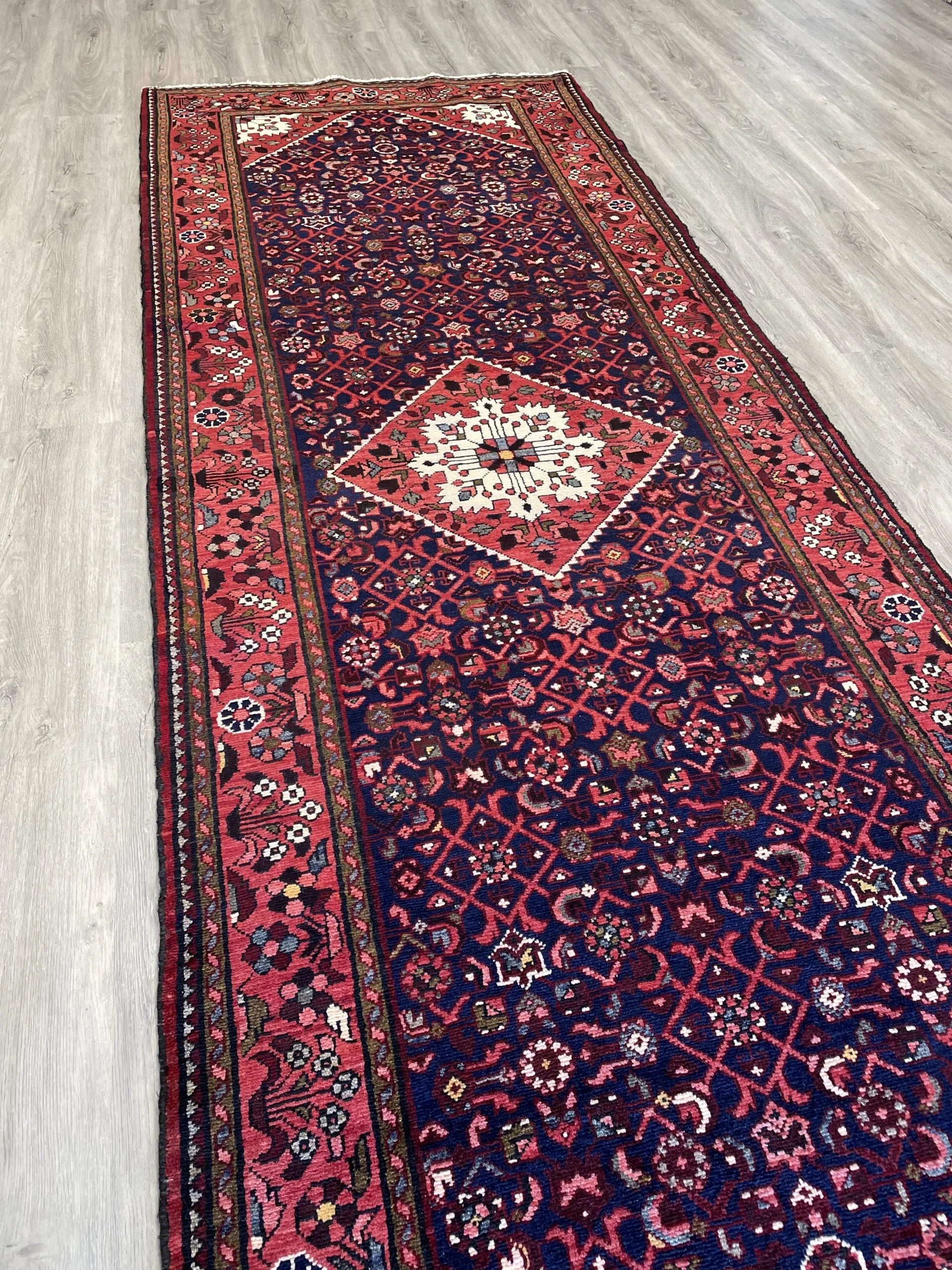 Hamedan Wool Rug Runner (3'7" x 10'0")