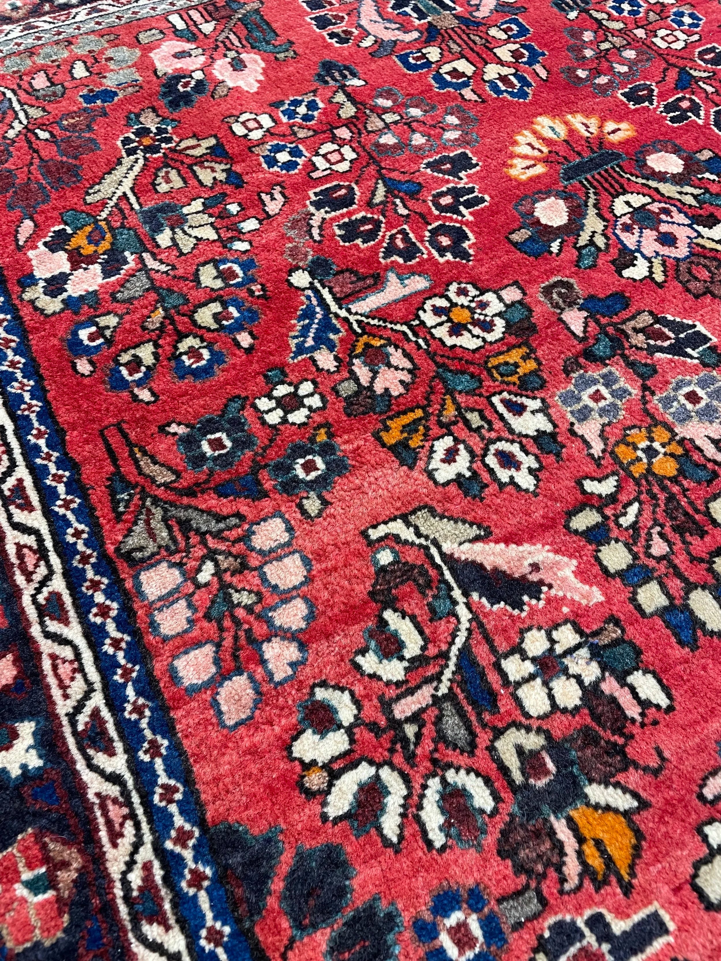 Sarough Wool Rug (3'5" x 5'1")