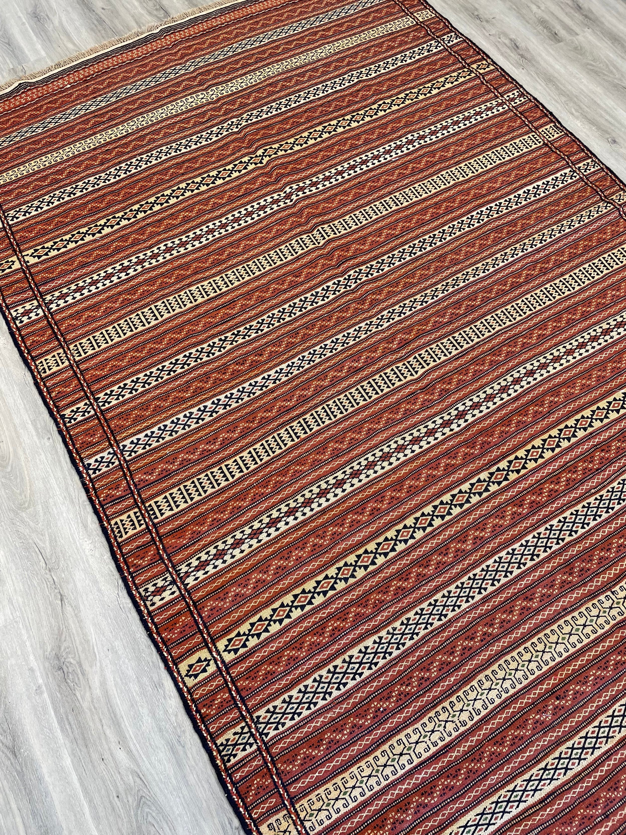 Sirjan Kilim 6'1" x 9'8"