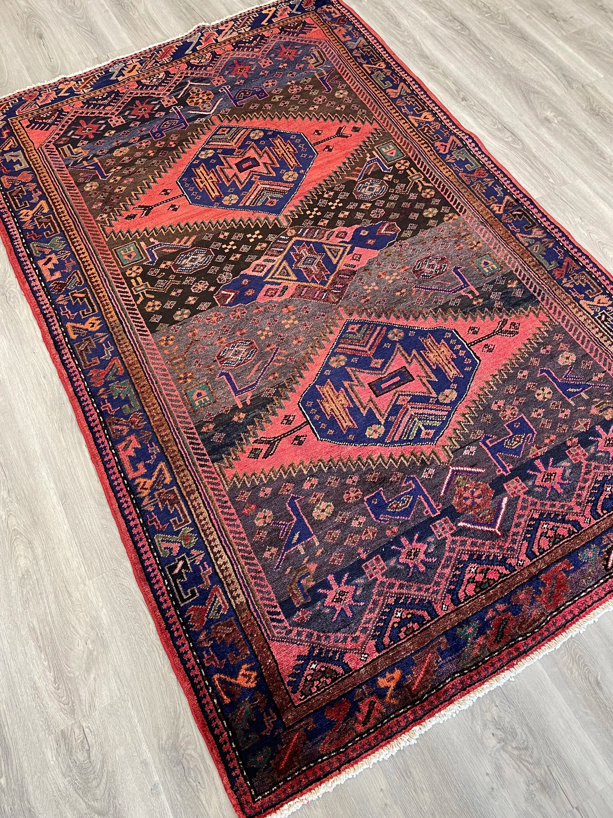 Zanjan Wool Rug (4'5" x 7'0")