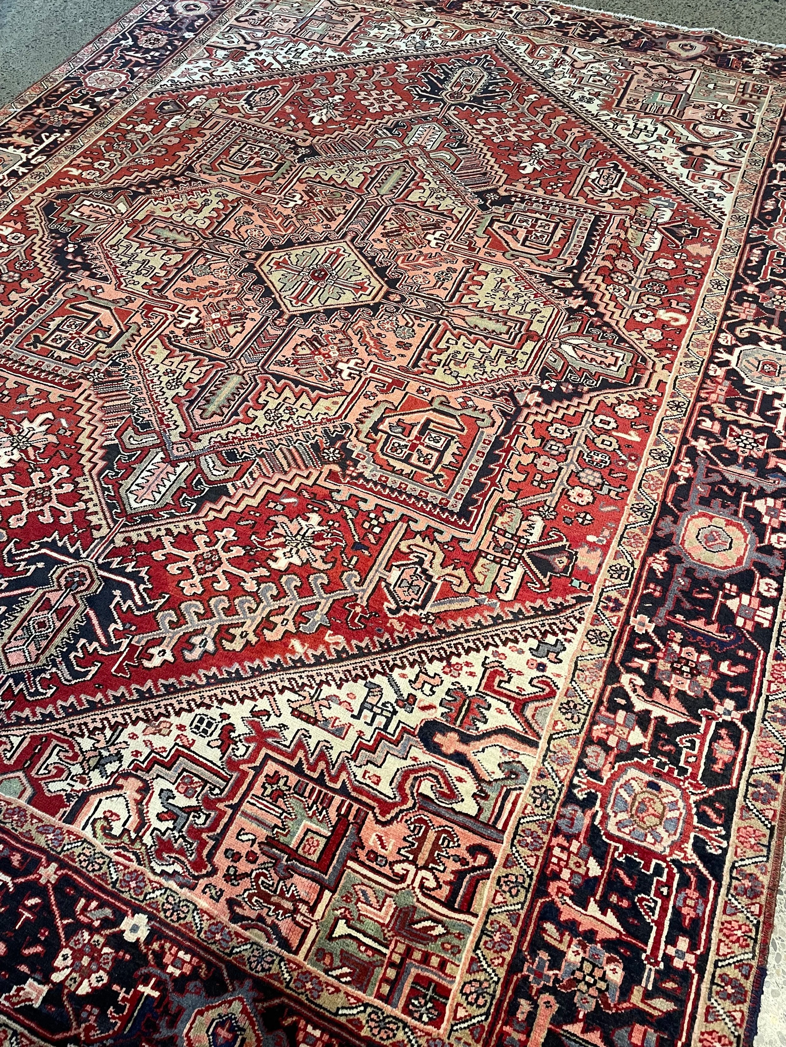 Wool Heriz Rug (8'4" x 10'9")