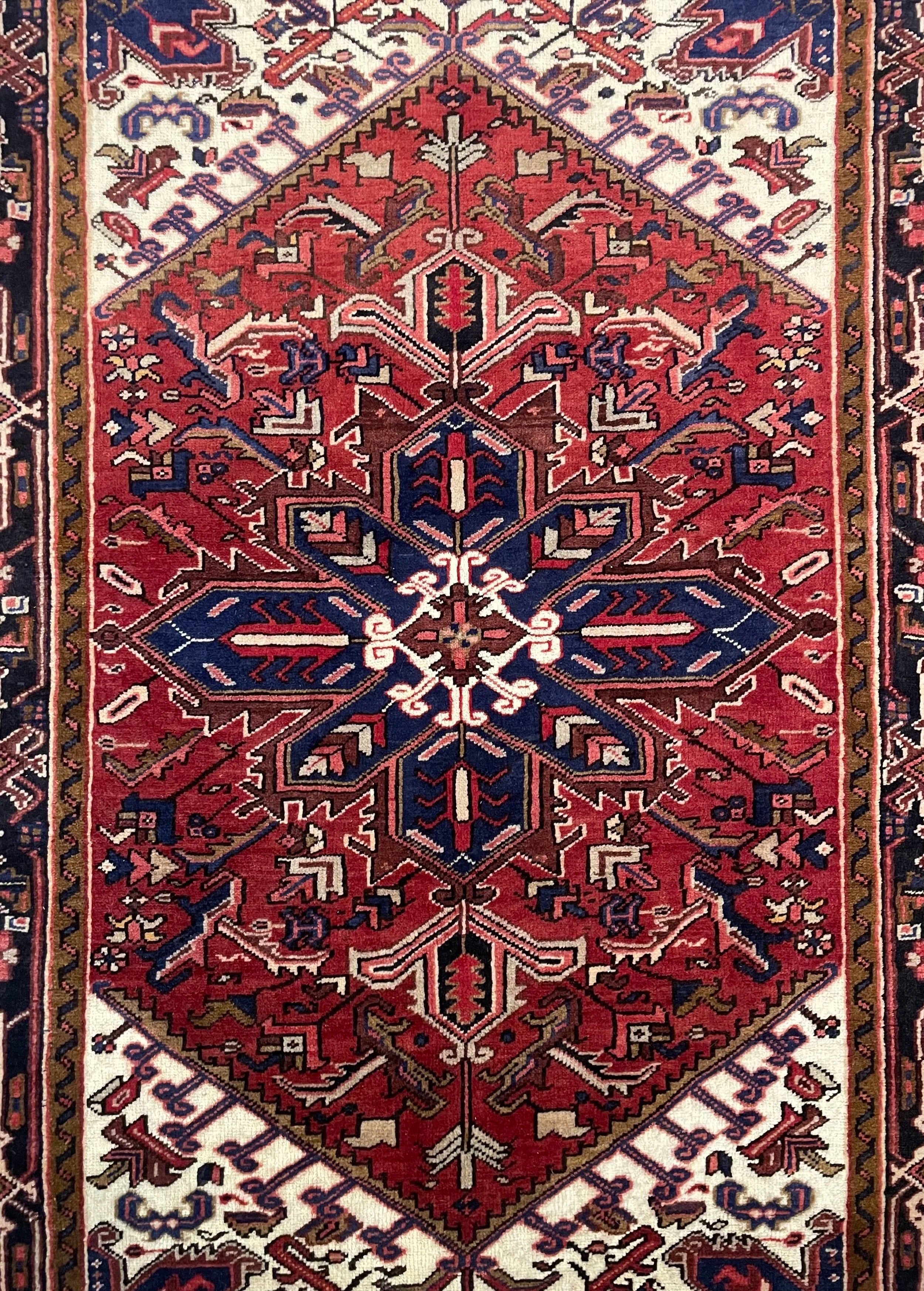 Wool Heriz Rug (4'6" x 6'8")