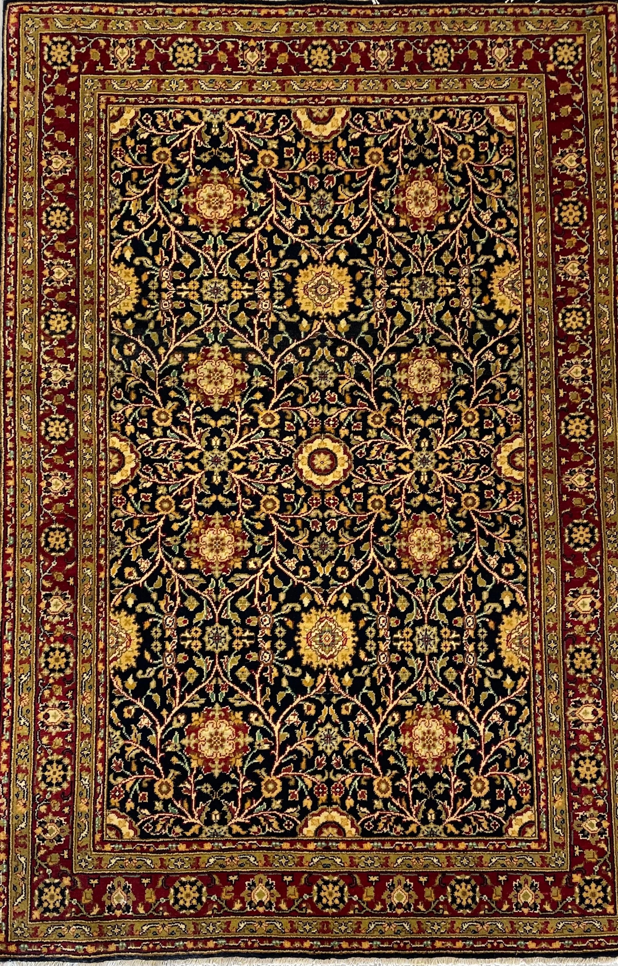 Indo Tabriz Wool Rug (4'0" x 6'0")