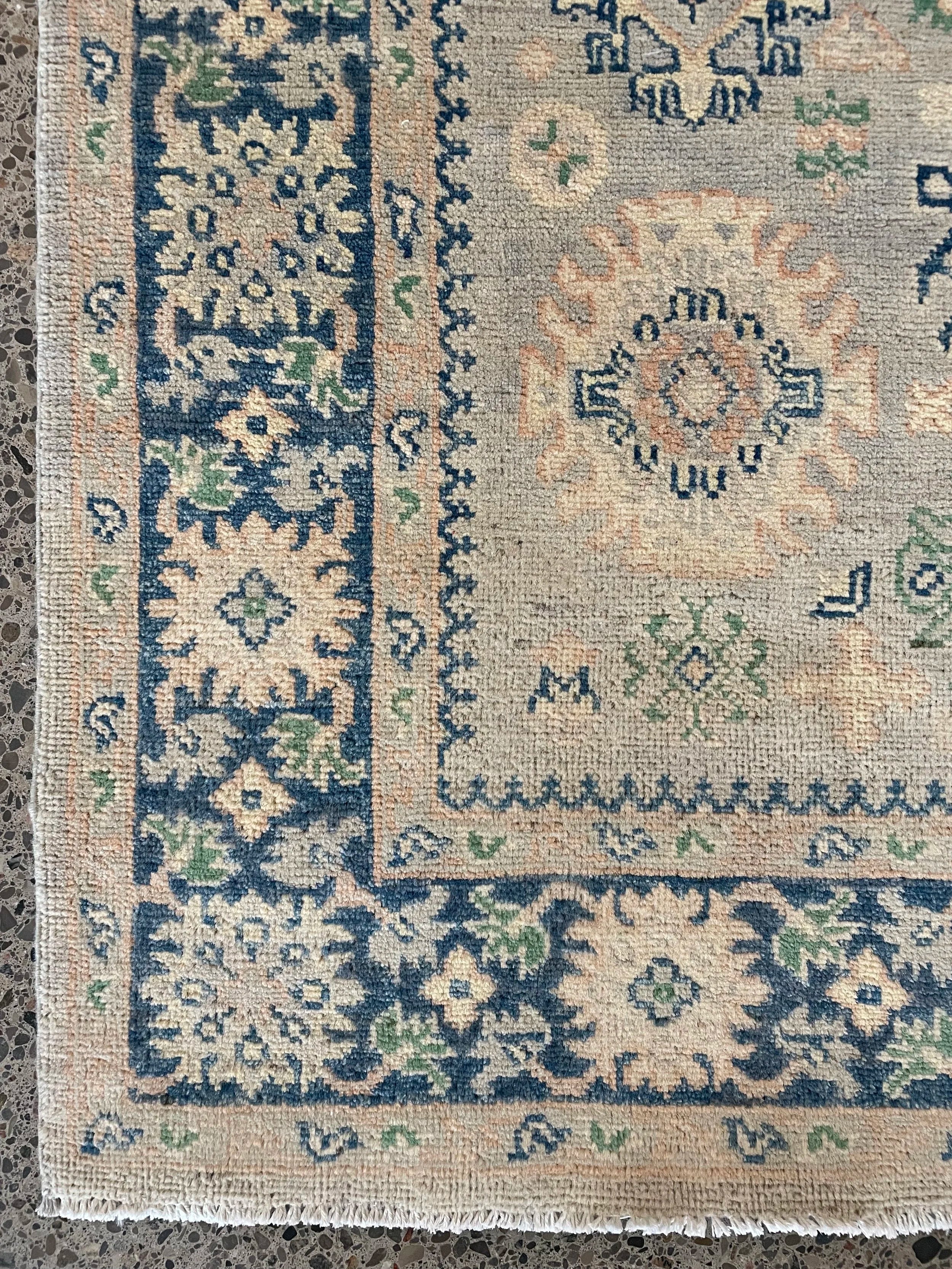 Kazak Wool Rug (4'1" x 6'2")