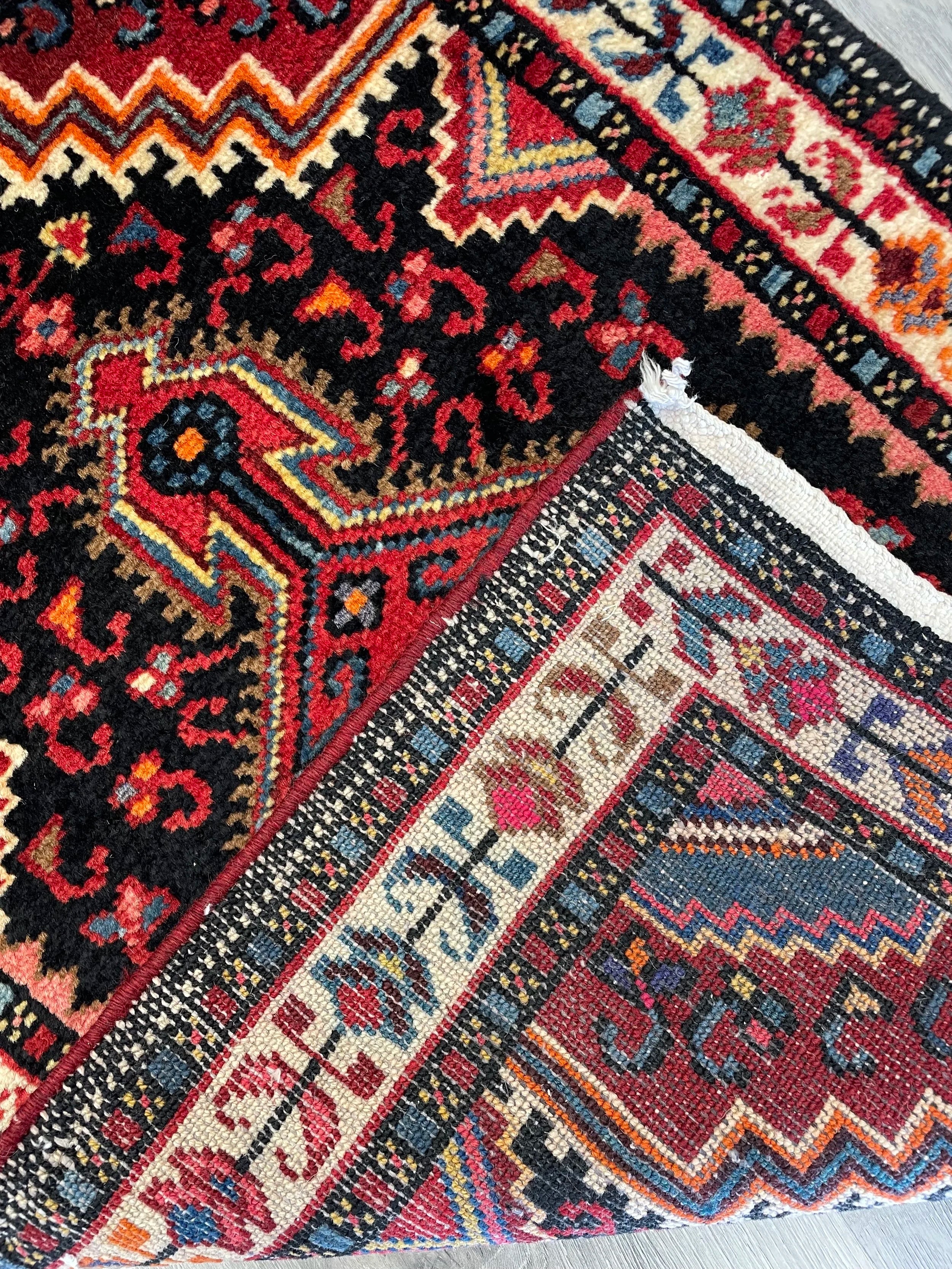 Toysirkan Mini Wool Rug (1'10" x 2'8")