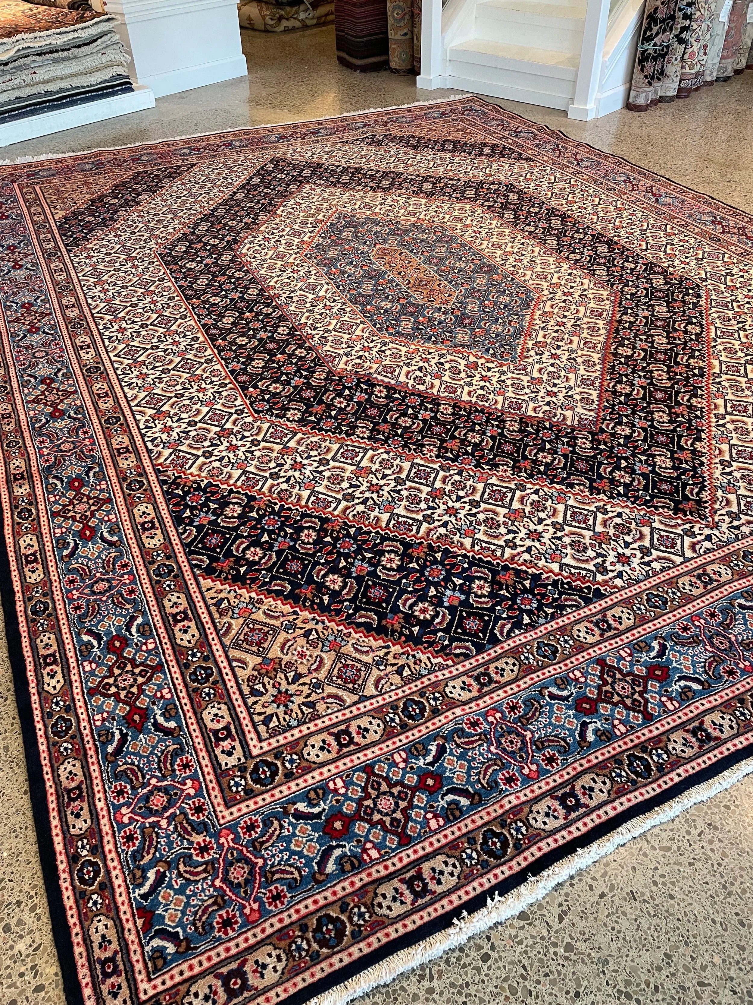 Moud Wool Rug (10x13)