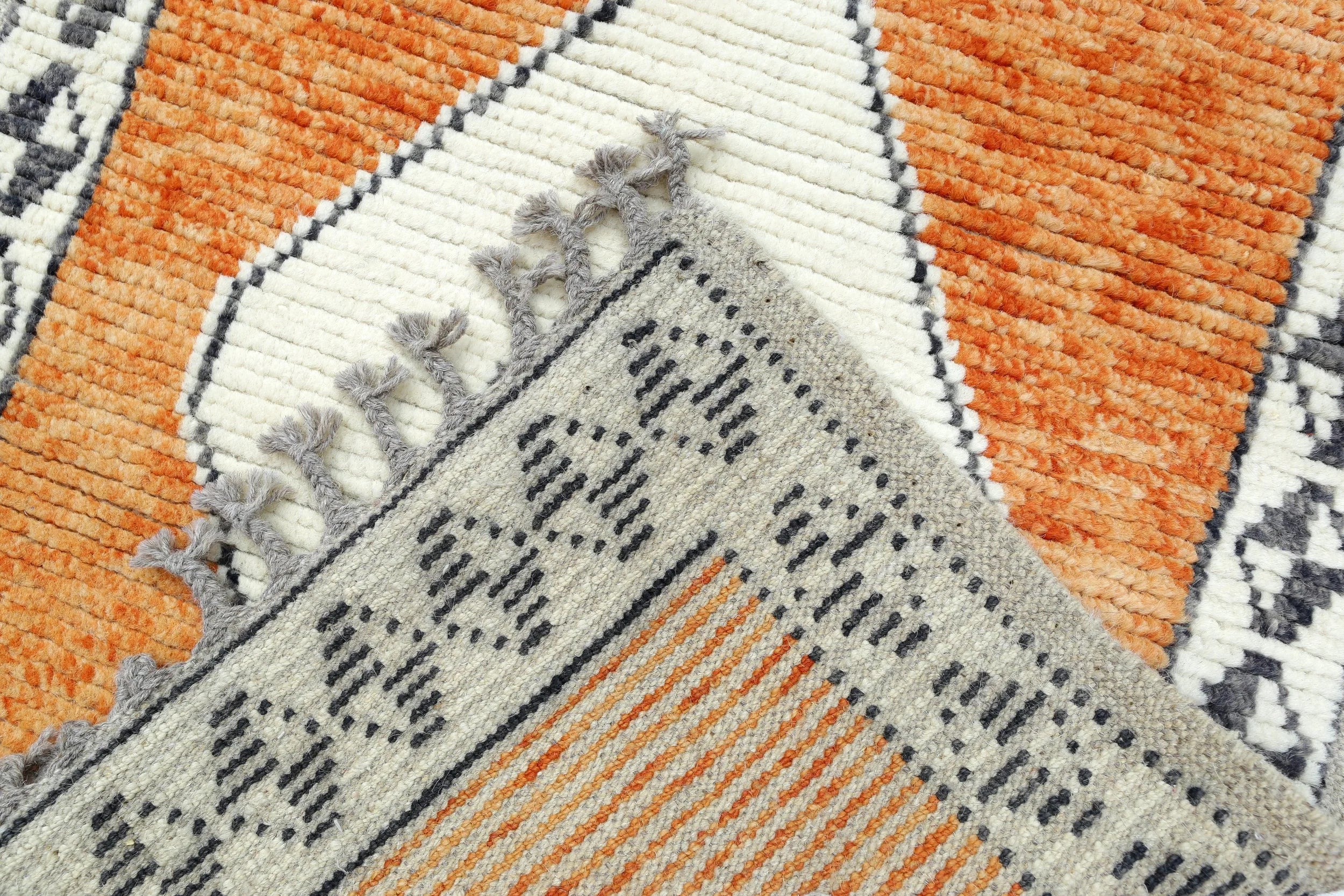 Moroccan-Style Wool Rug Runner (2'8" x 12'4")