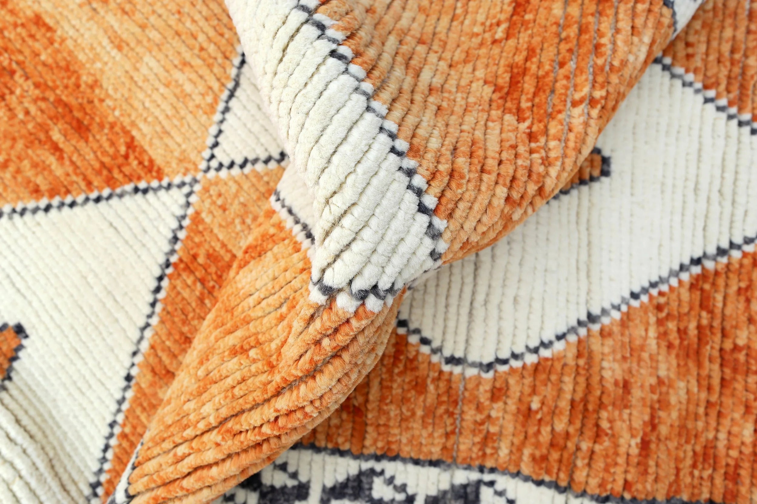 Moroccan-Style Wool Rug Runner (2'8" x 12'4")