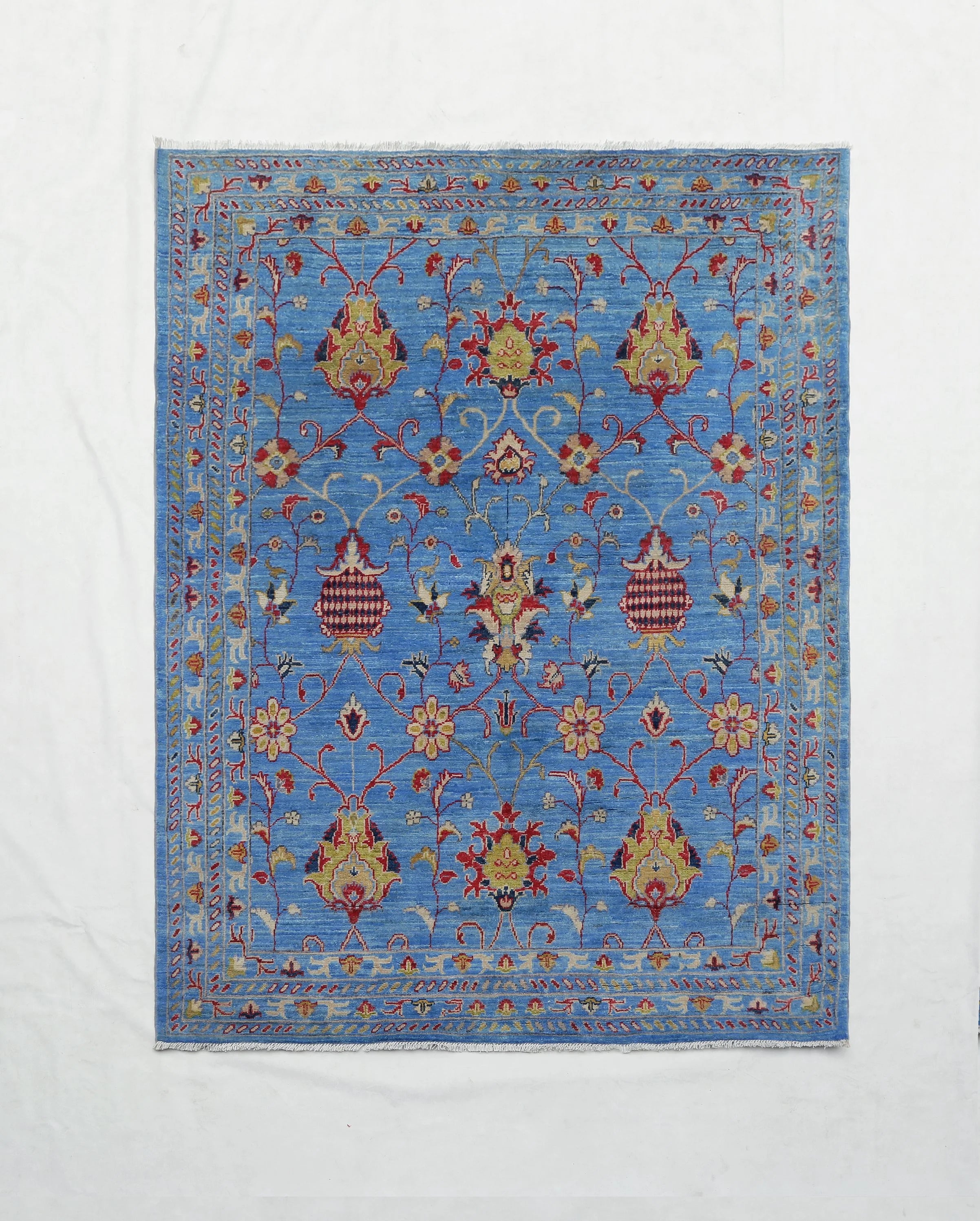 Sultani Wool Rug (4'10" x 6'1")