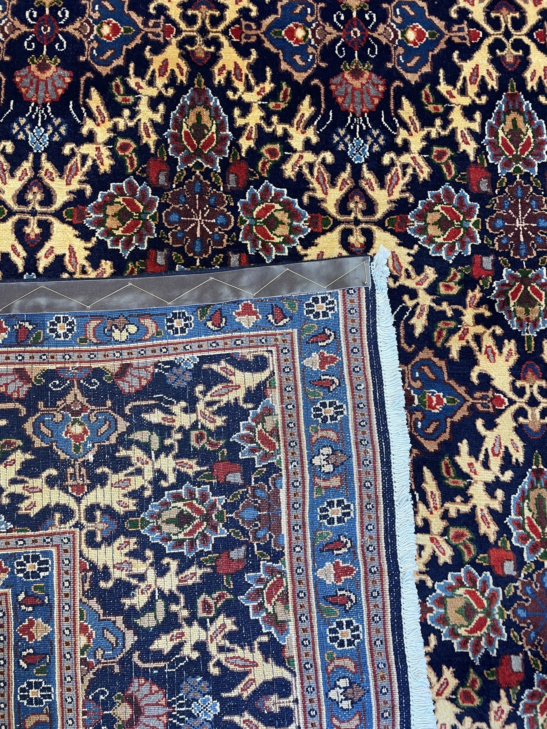 Moud Wool Rug (6'8" x 10'0")