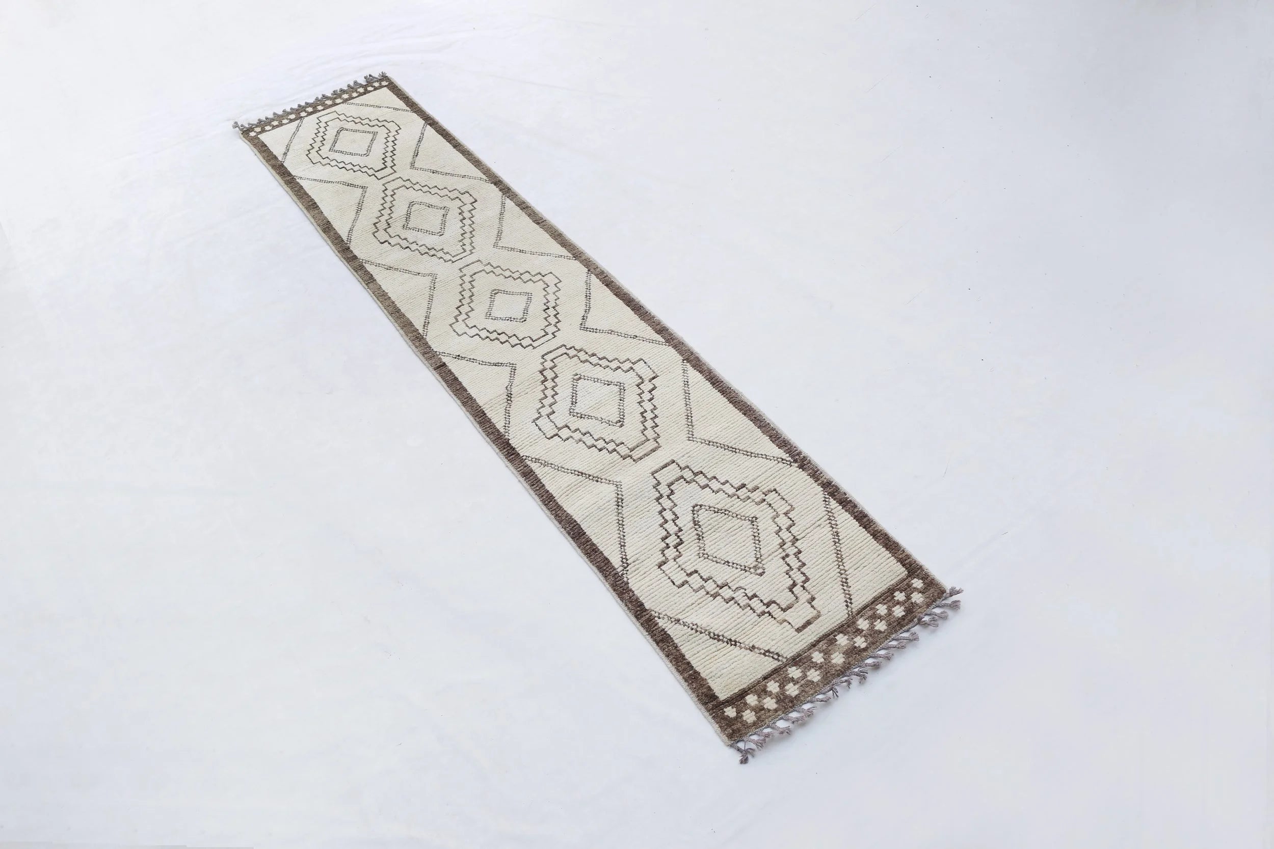 Moroccan-Style Wool Rug Runner (2'7" x 12'0")