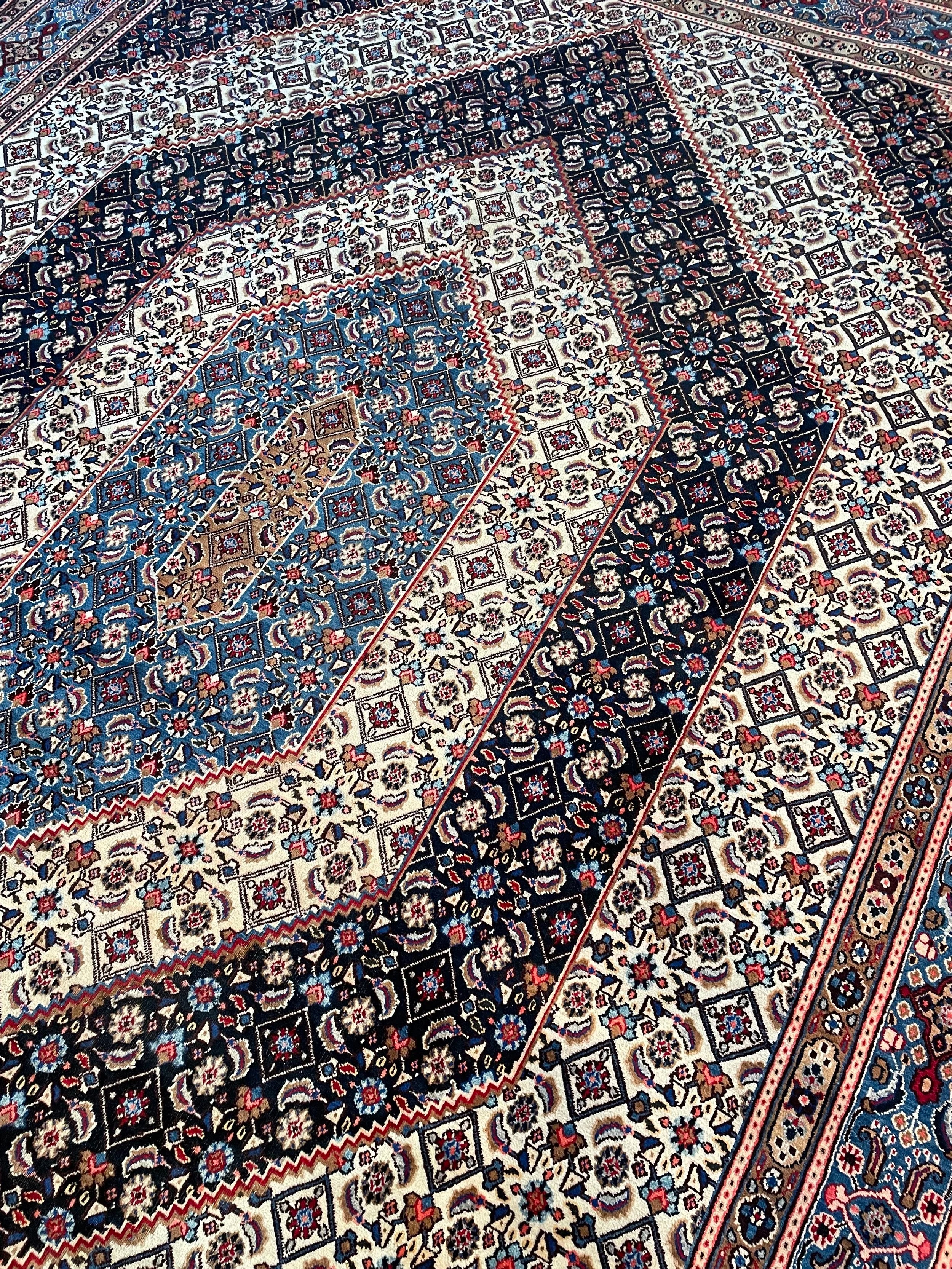 Moud Wool Rug (10x13)