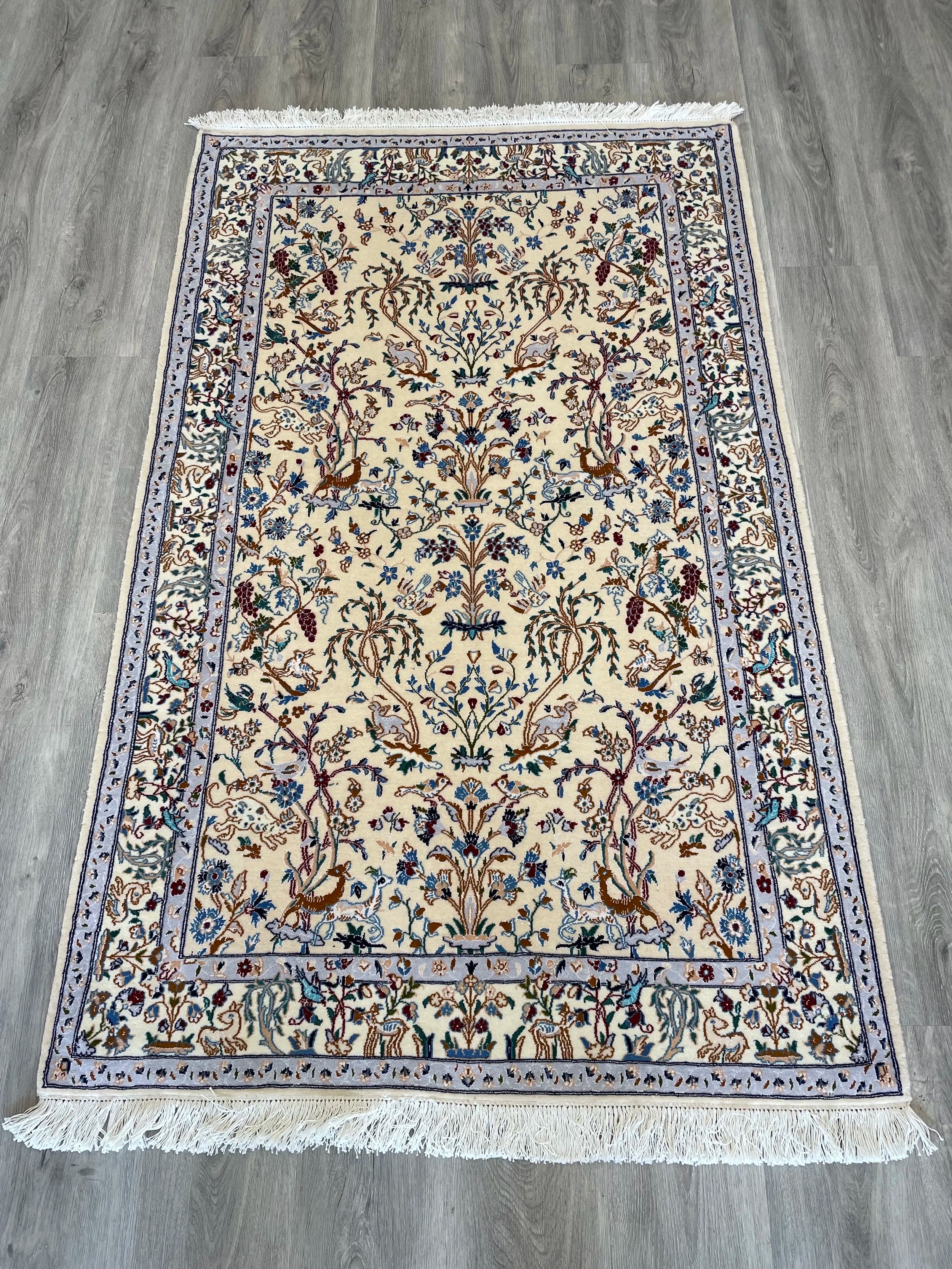 Naeen 6 Ply Wool & Silk Rug (3'5" x 5'5")
