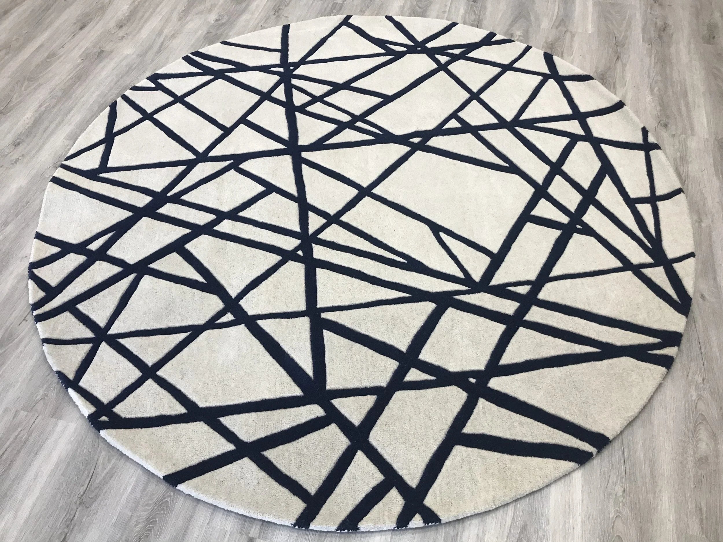 Contemporary Round Wool Rug (6'0" x 6'0")