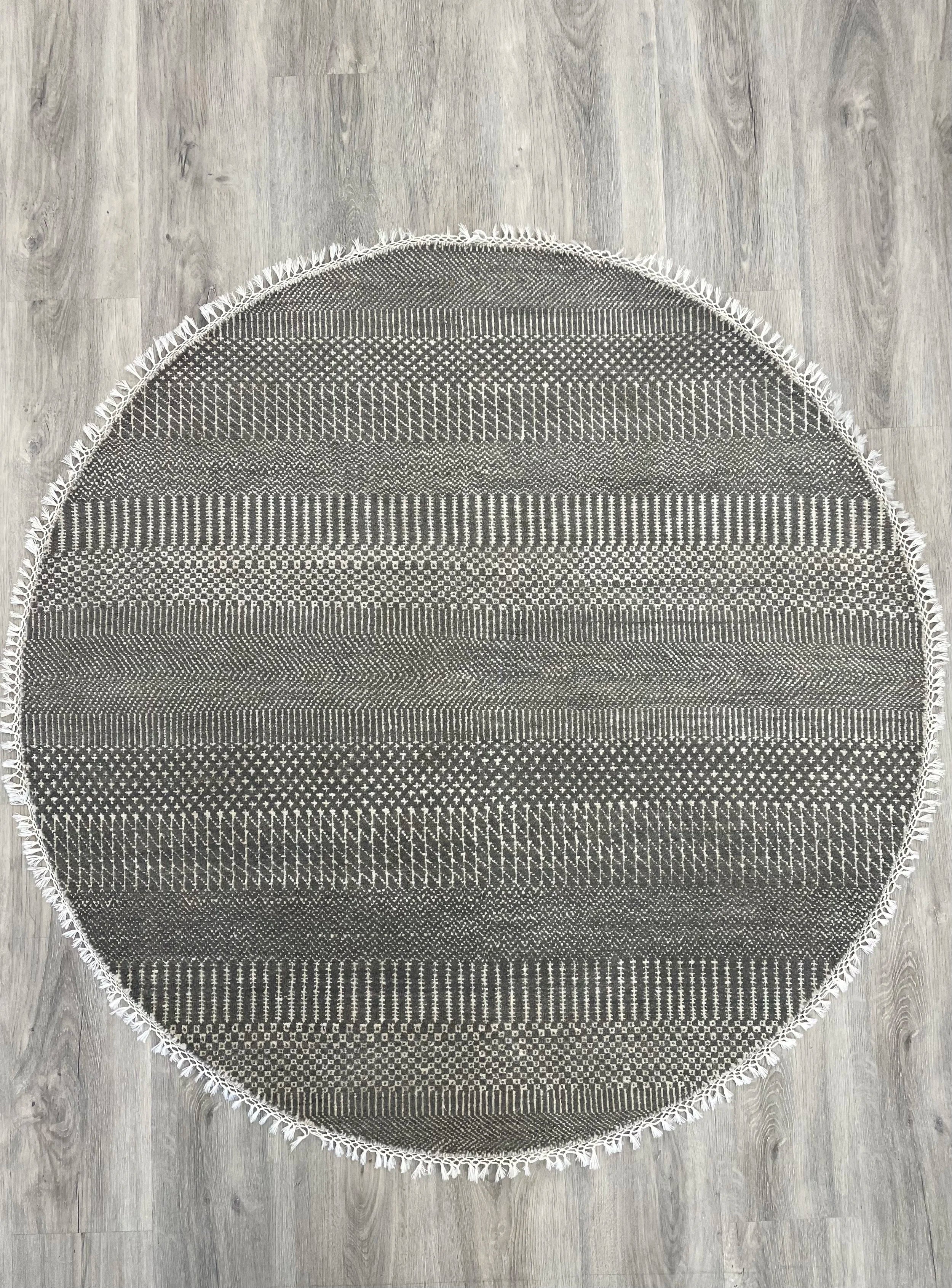 Contemporary Grey Wool Rug (3'11" x 3'11")