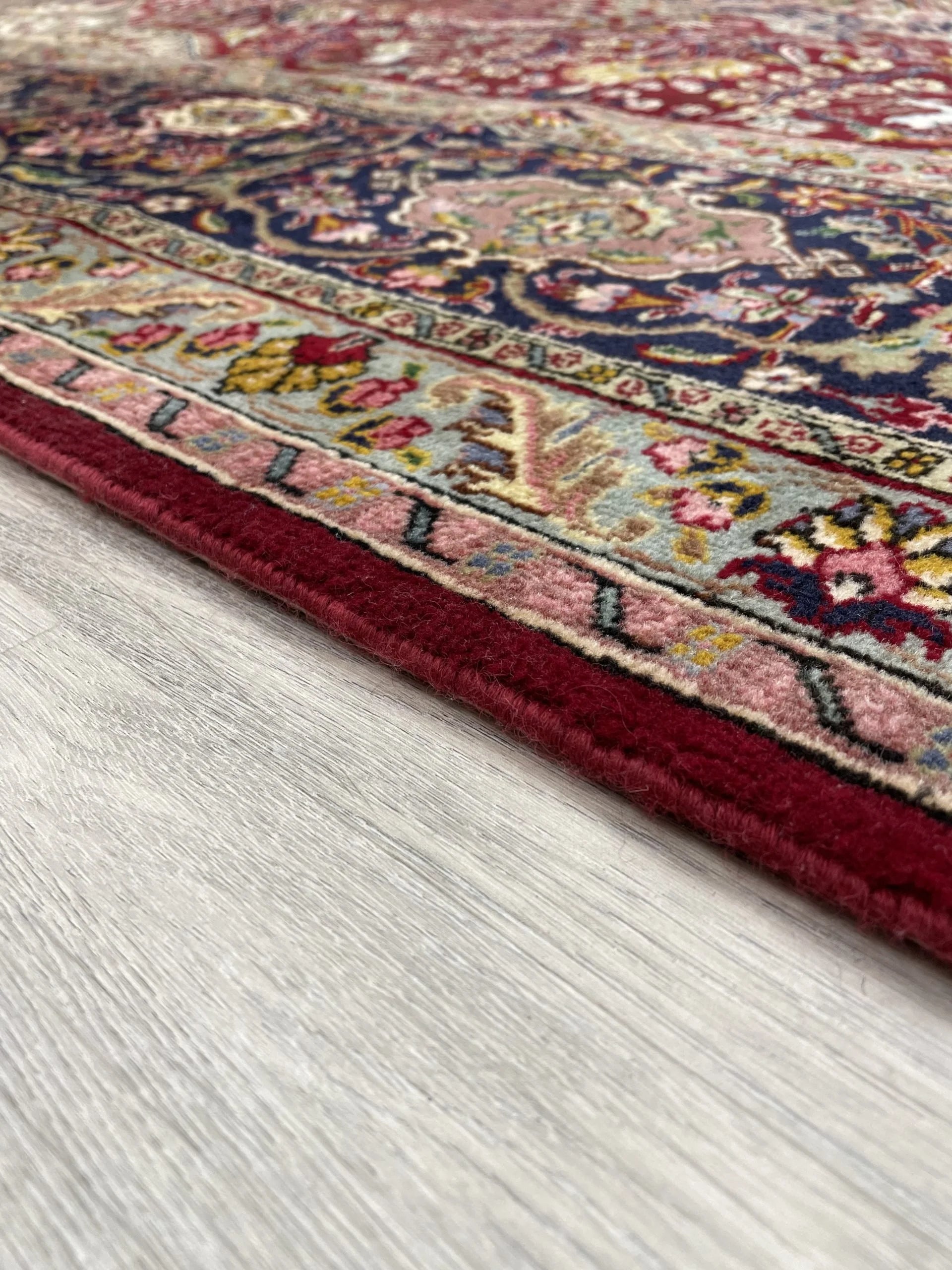 Wool Tabriz Rug (10'0" x 13'1")
