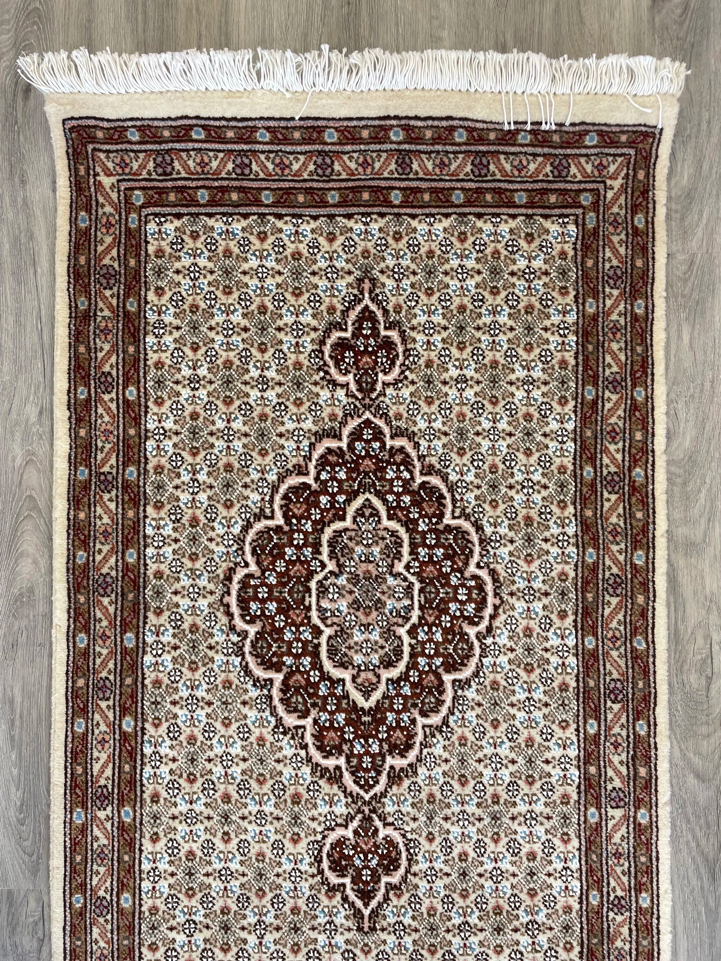 Tabriz Mahi Rug (2'2" x 6'3")