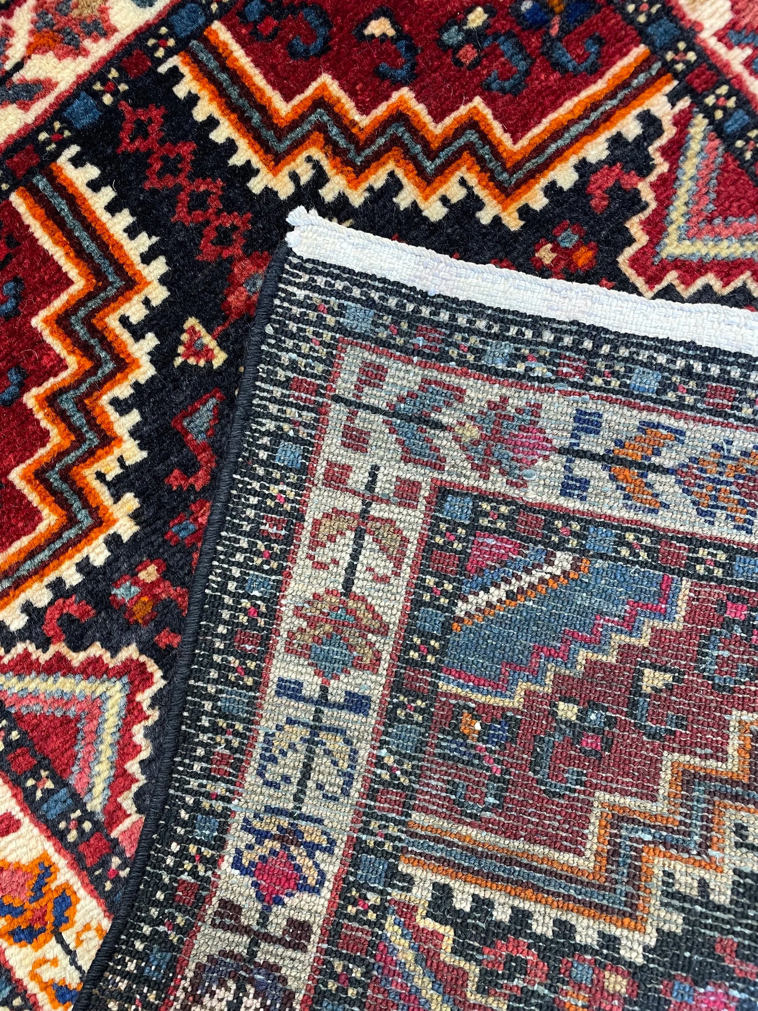 Toysirkan Mini Wool Rug (1'10" x 2'7")