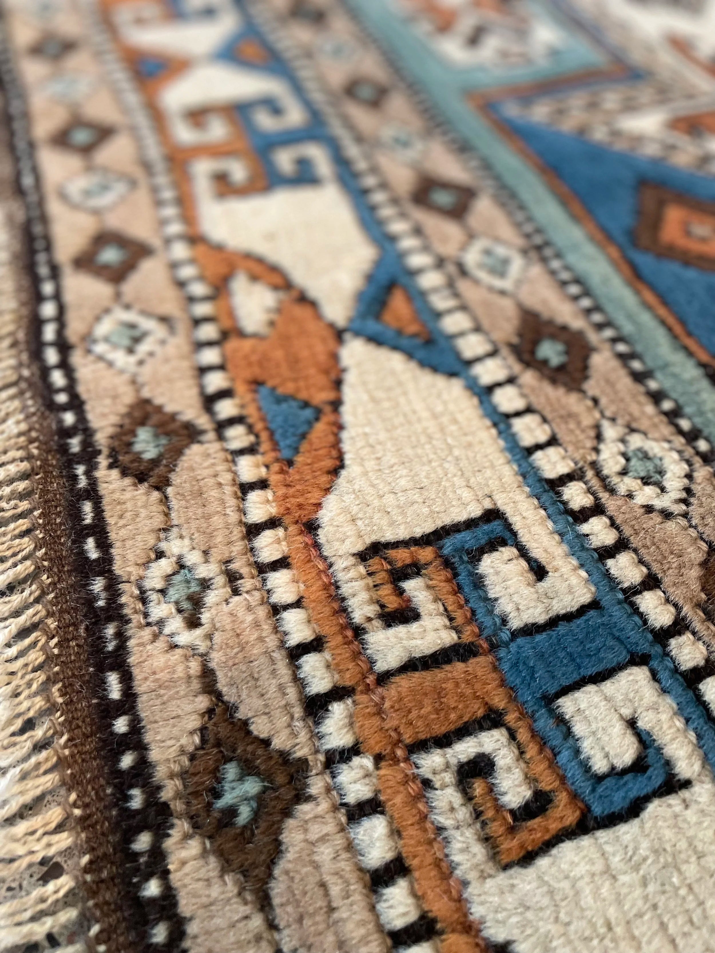 Turkish Vintage Wool Rug (4'3" x 5'10")