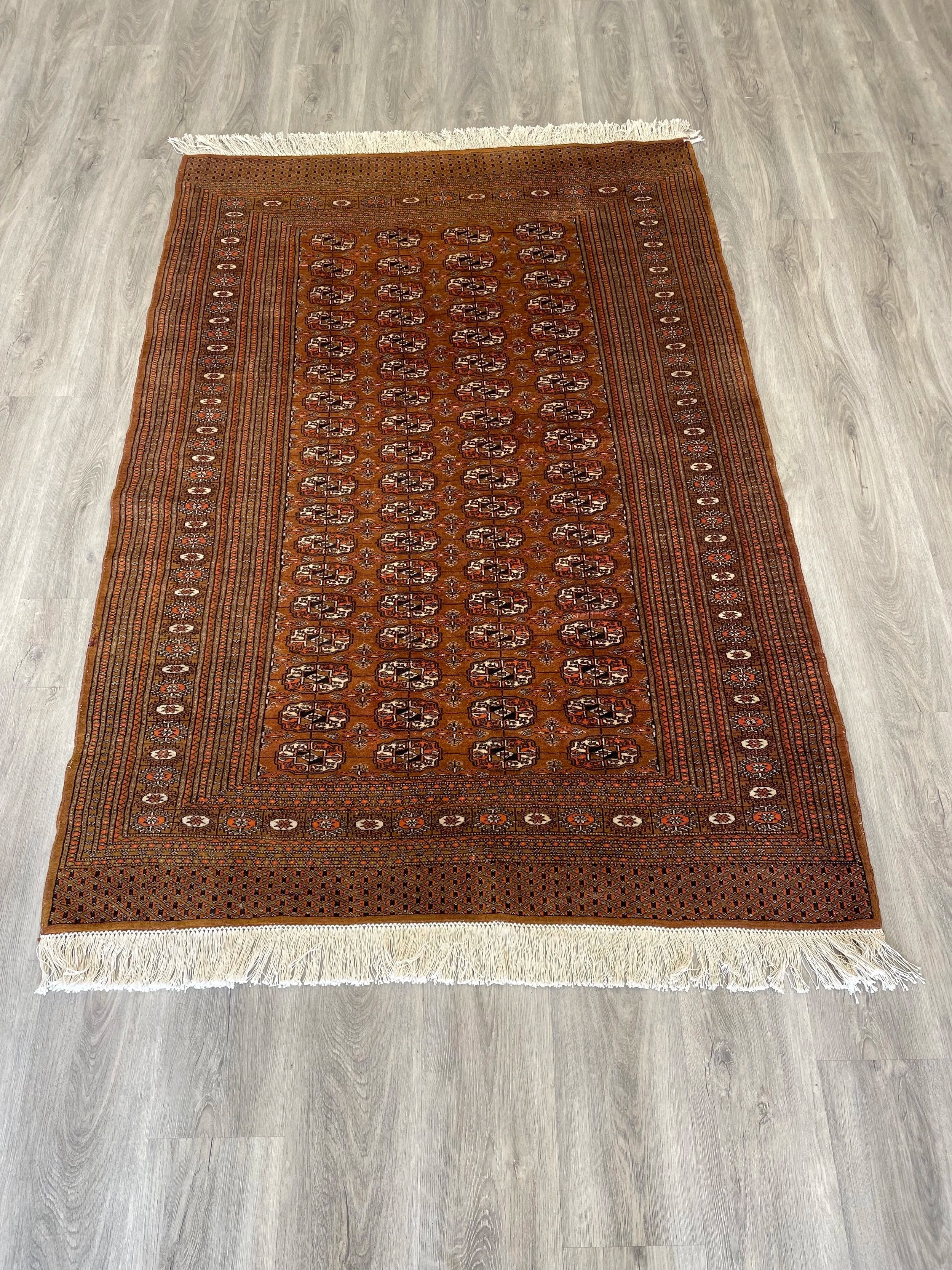 Vintage Turkoman Wool Rug (4'1" x 5'11")