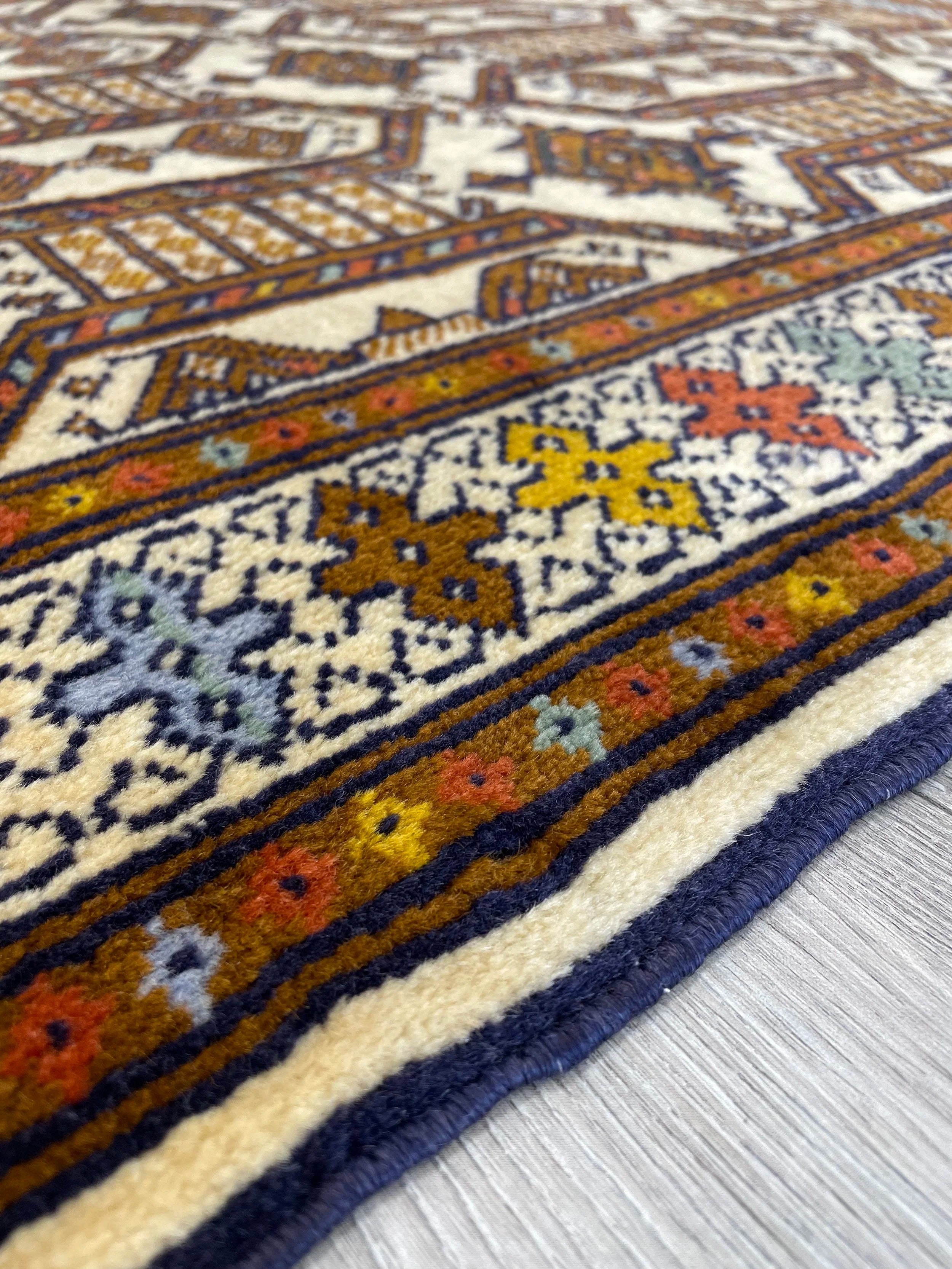 Turkoman Wool Rug (3'1" x 4'2")