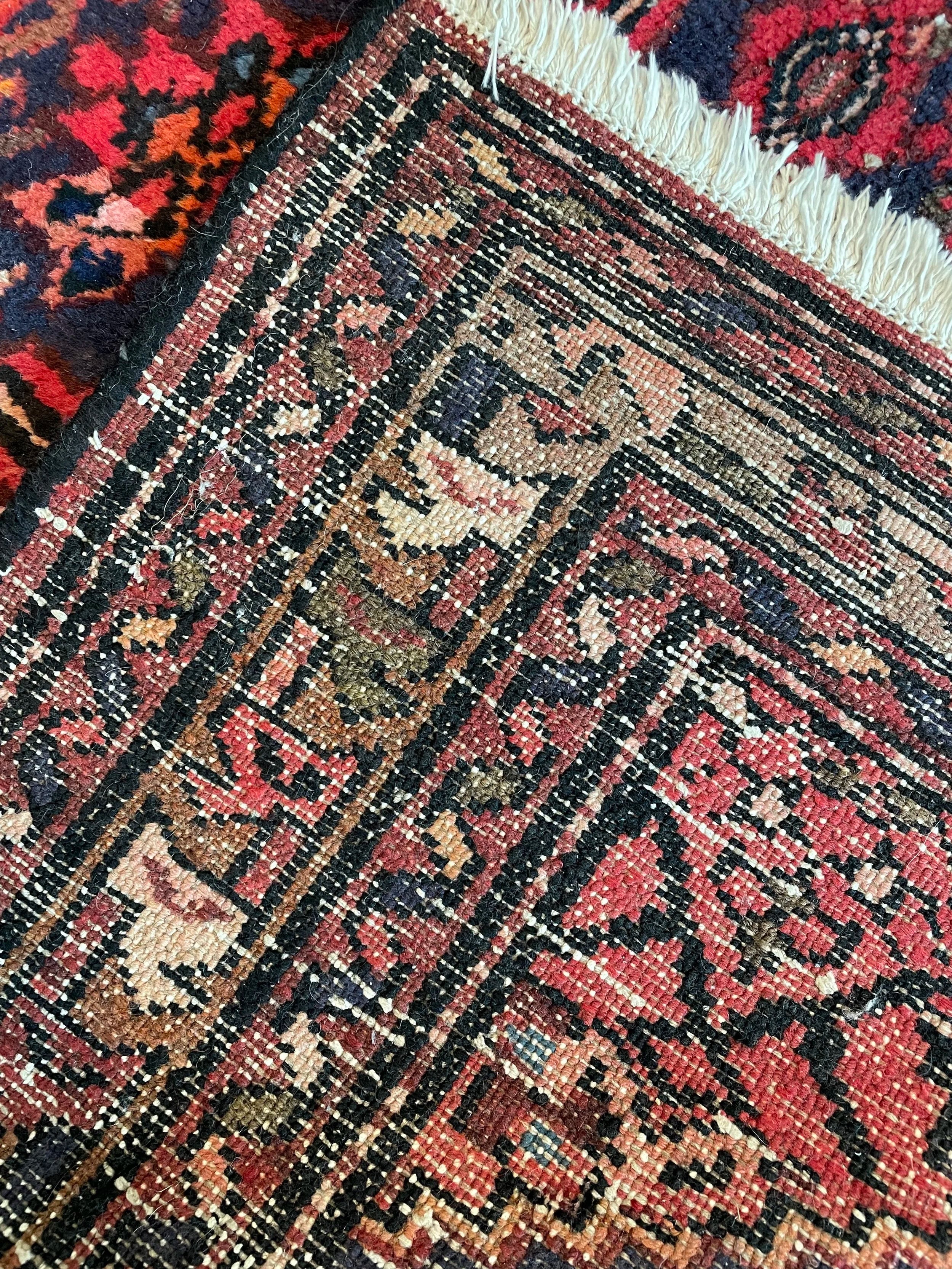 Hamedan Vintage Wool Rug Runner (3'5" x 9'8")