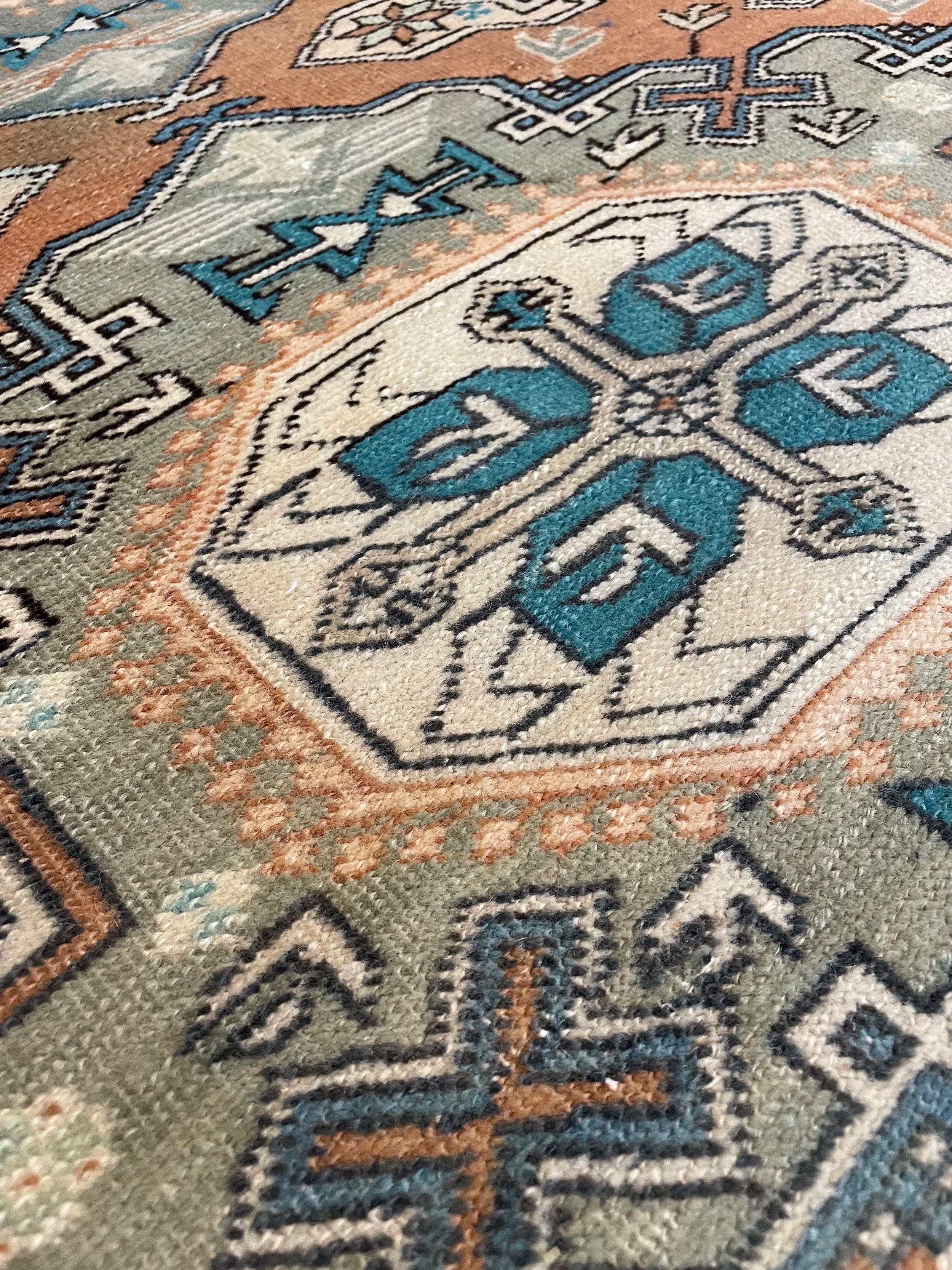 Kazak Vintage Wool Rug (3'3" x 5'10")