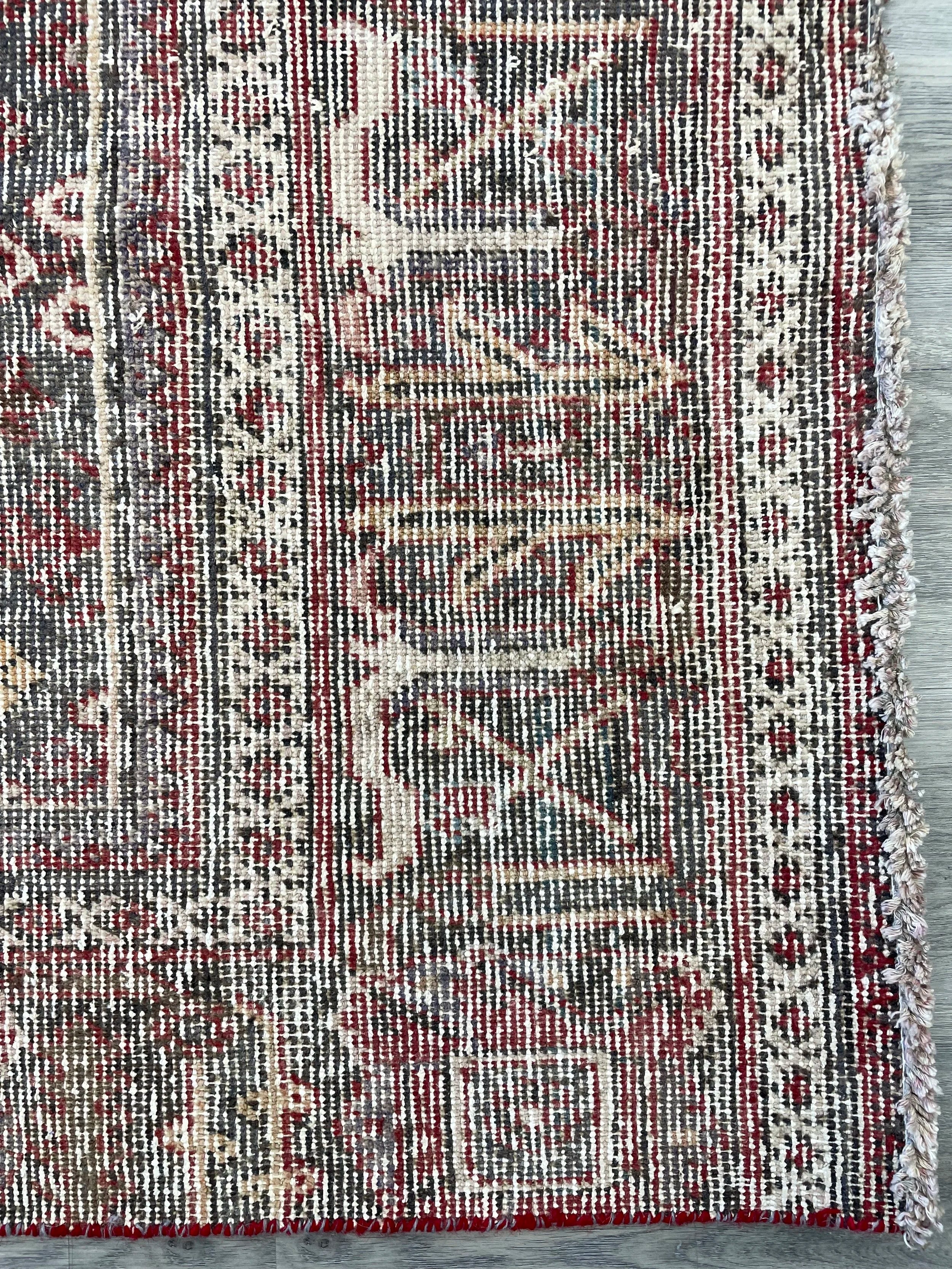 Second Life Vintage Wool Rug (6'10" x 10'9")