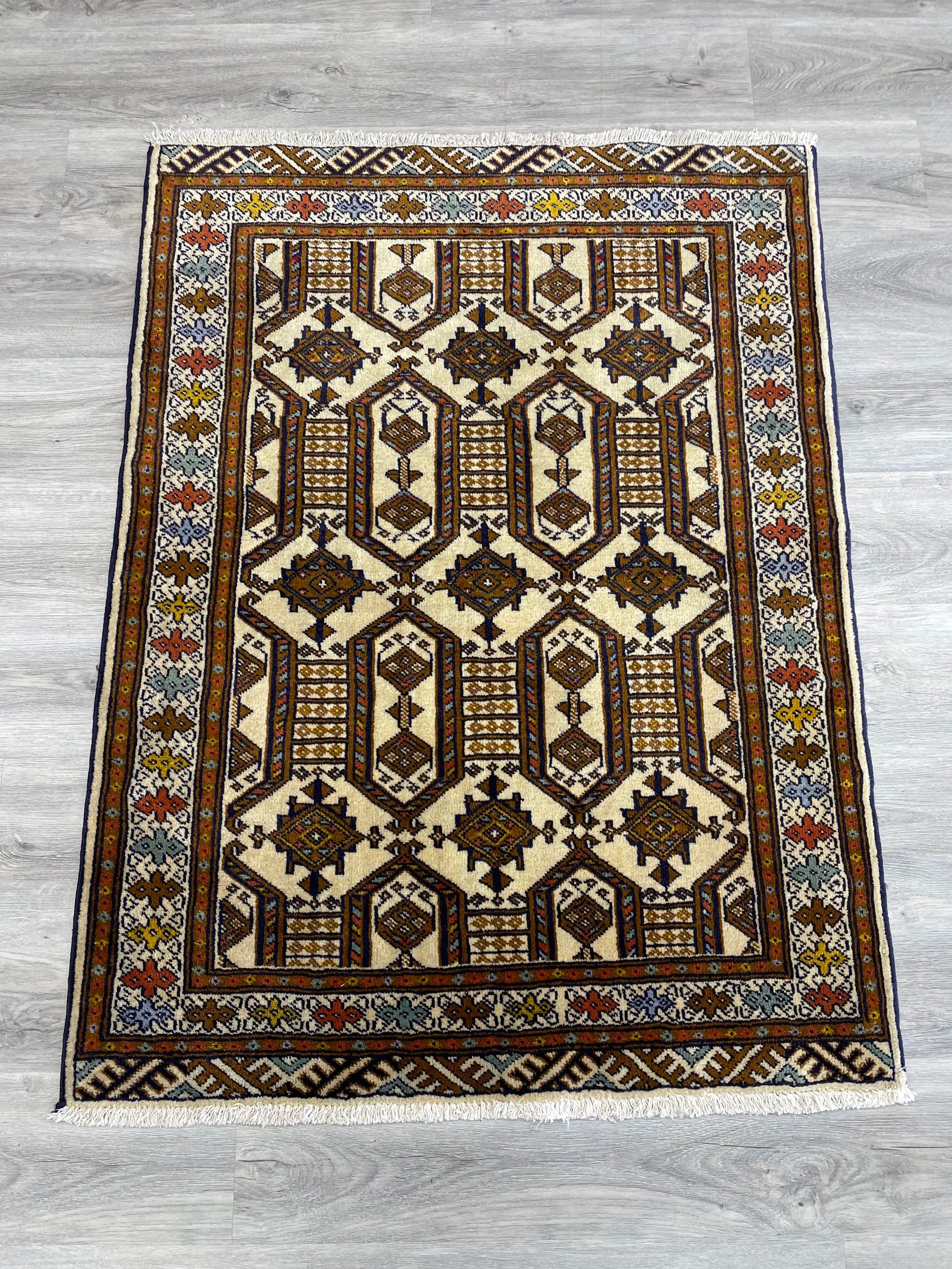 Turkoman Wool Rug (3'1" x 4'2")