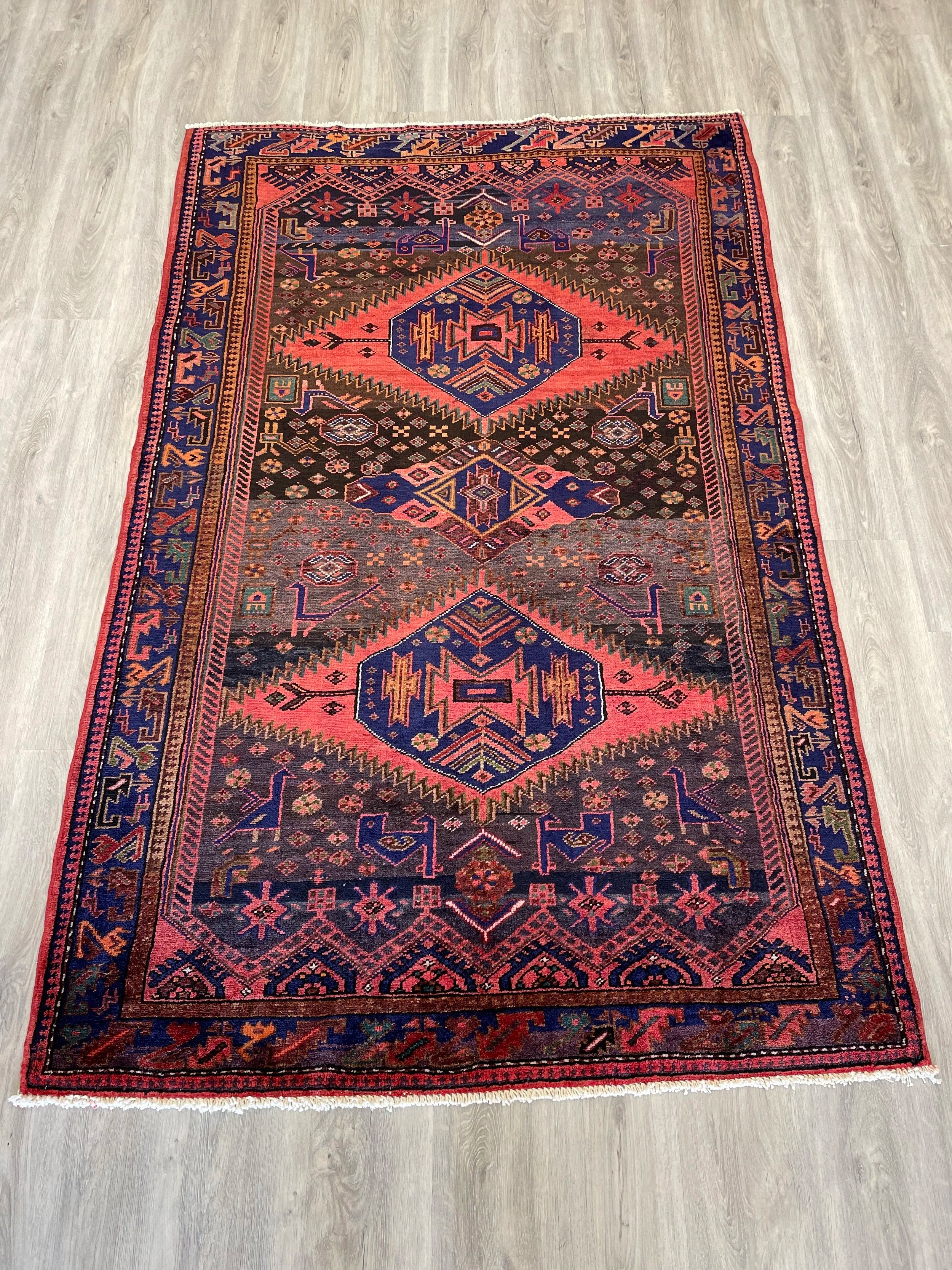 Zanjan Wool Rug (4'5" x 7'0")