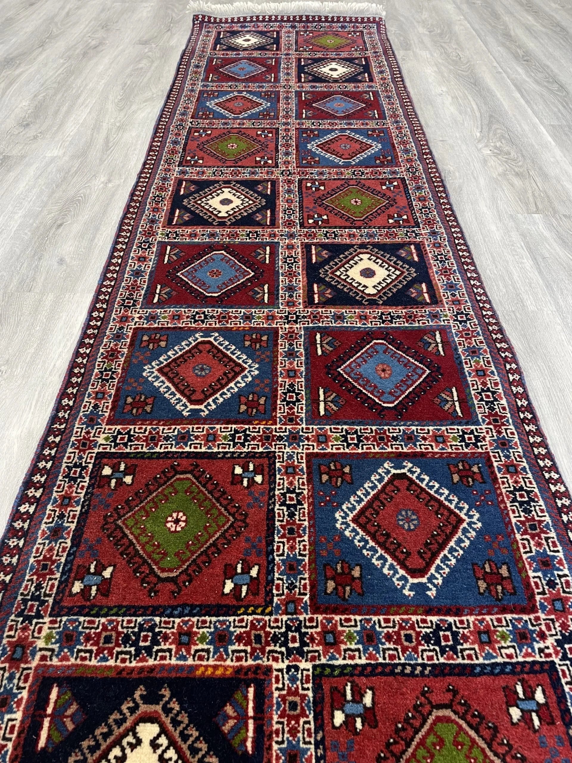 Yalameh 100% Wool Runner Rug (2'0" x 9'8")
