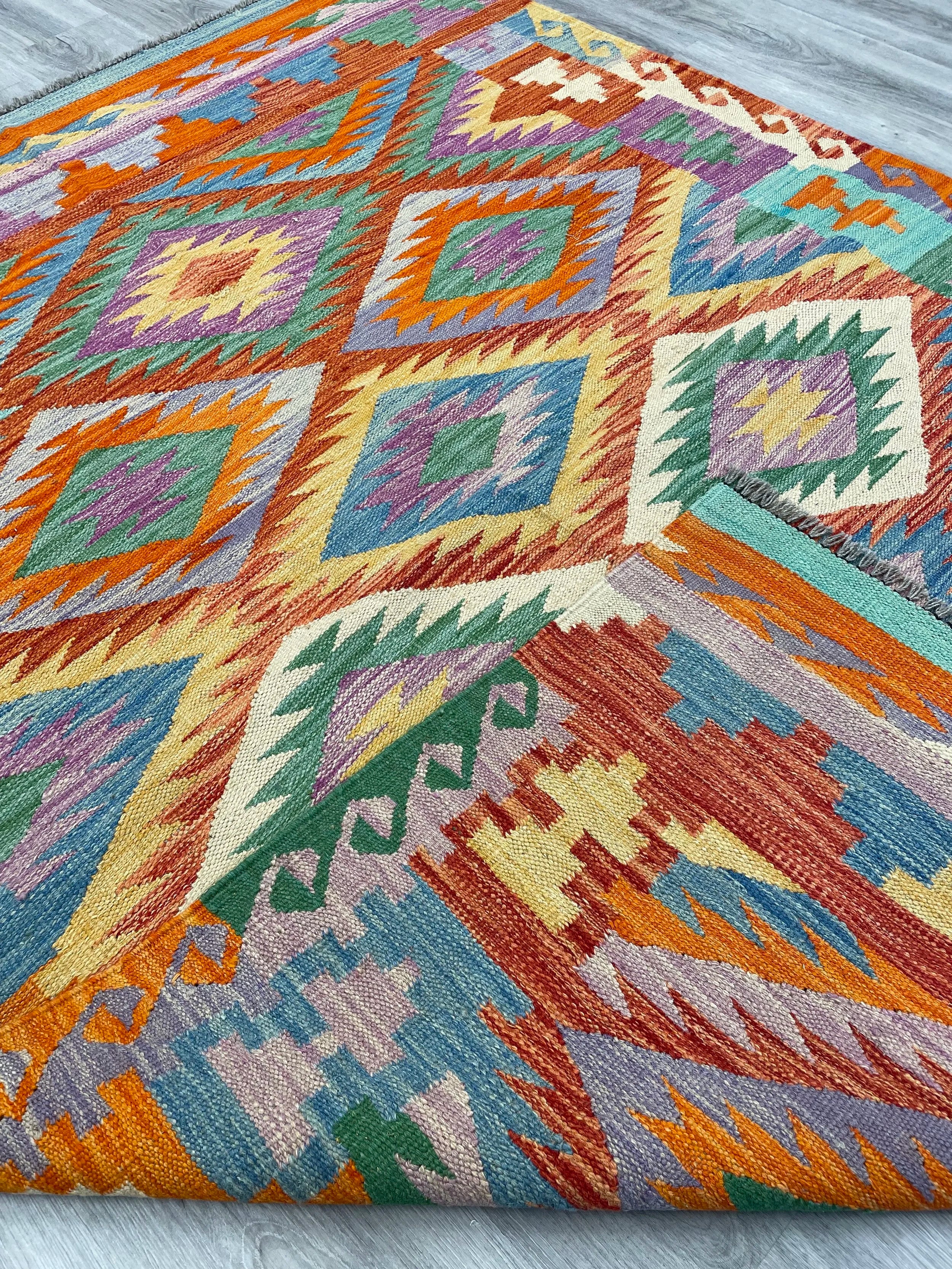 Kilim Rug (4'11" x 6'7")