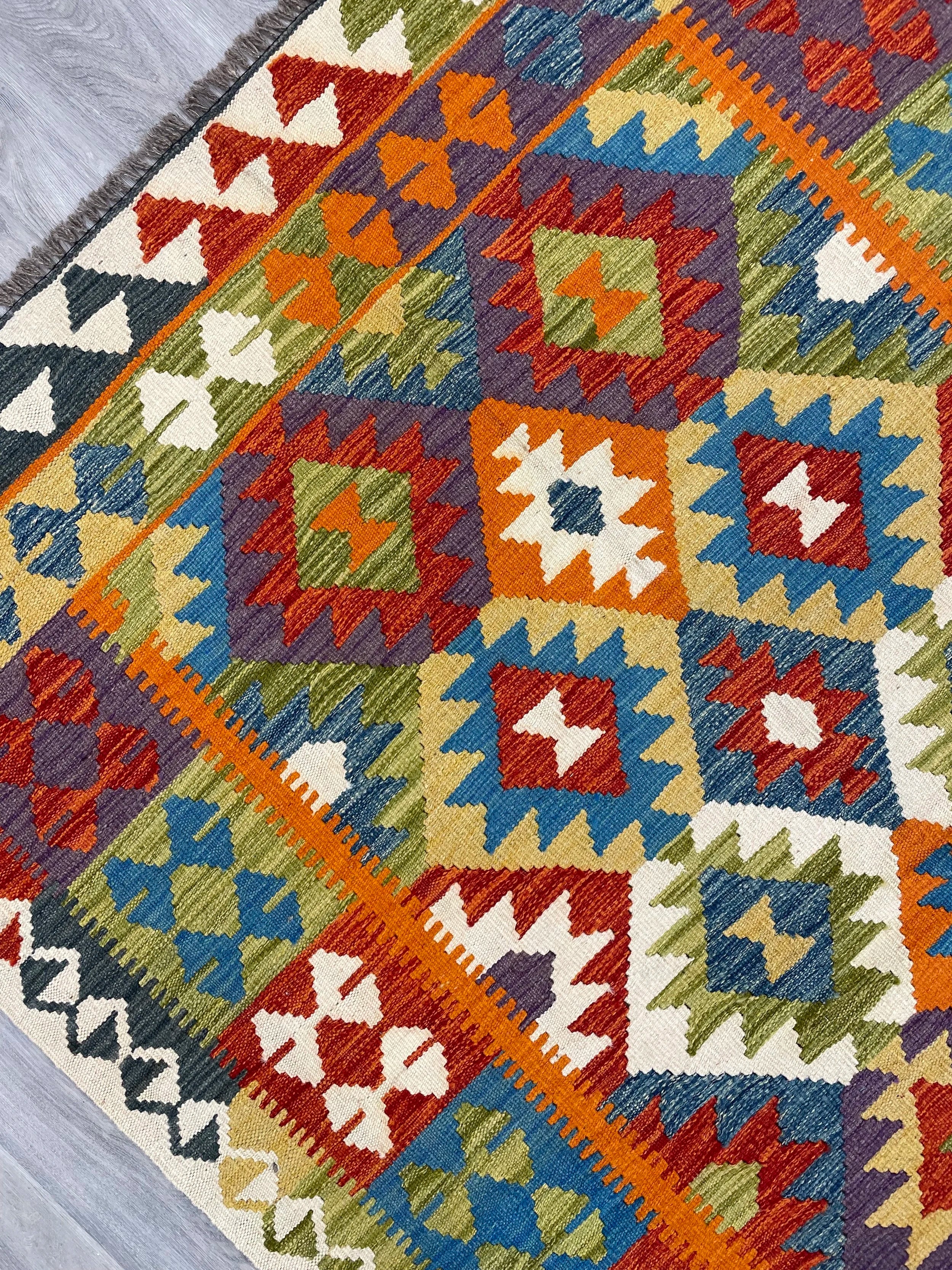 Kilim Rug (5x7)