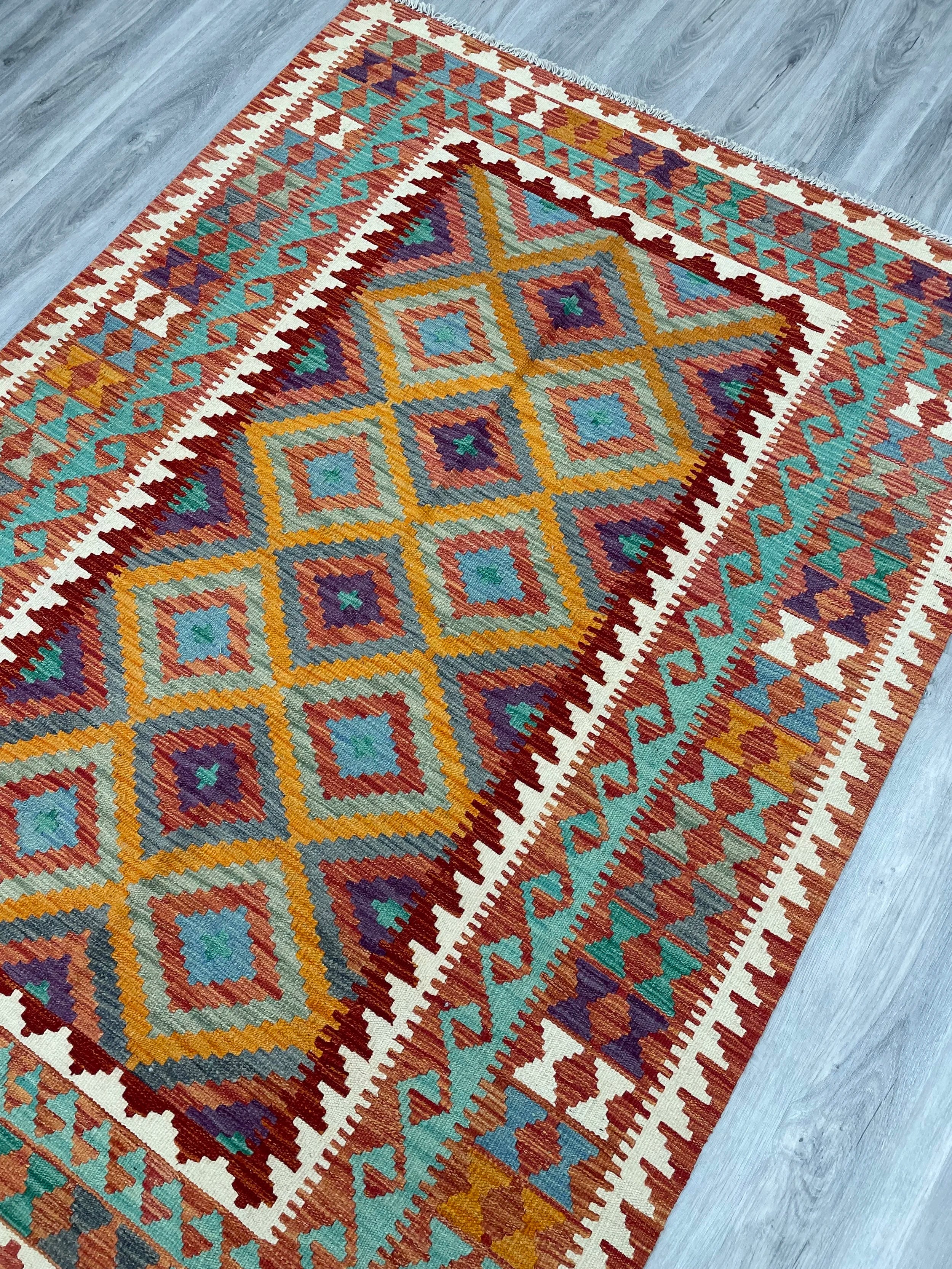 Kilim Rug (5x7)